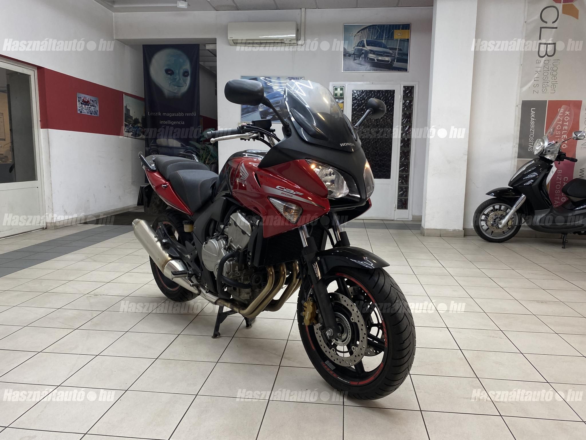 HONDA CBF 600 2011/5 - 1