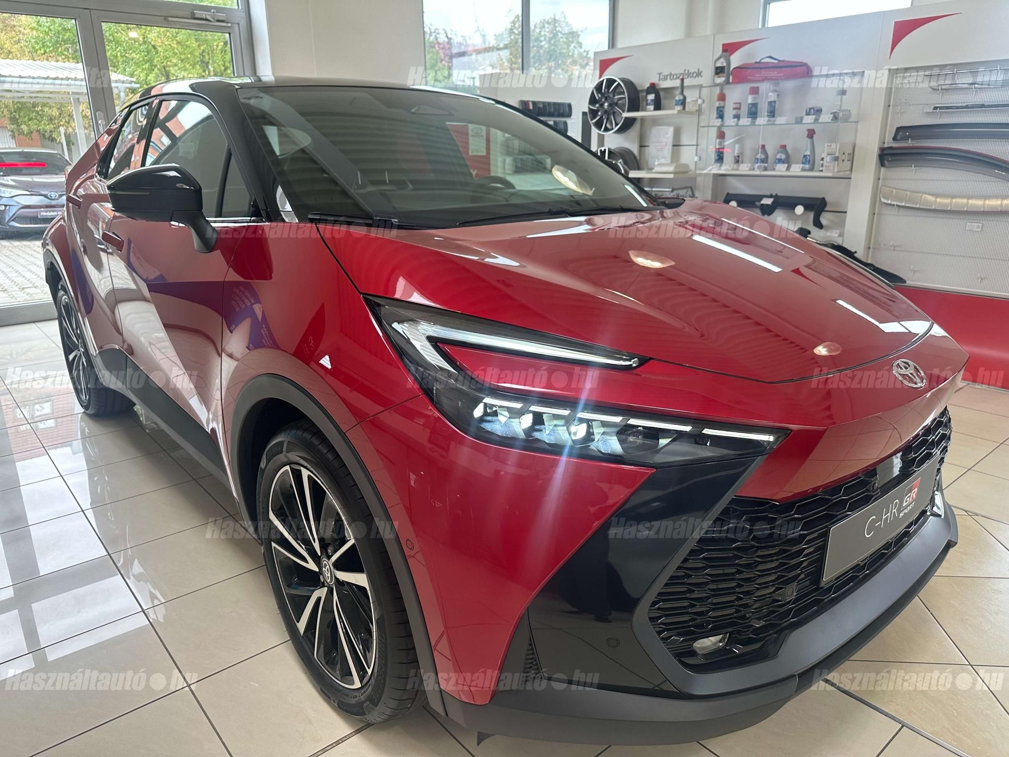 TOYOTA C-HR 2026 - 1