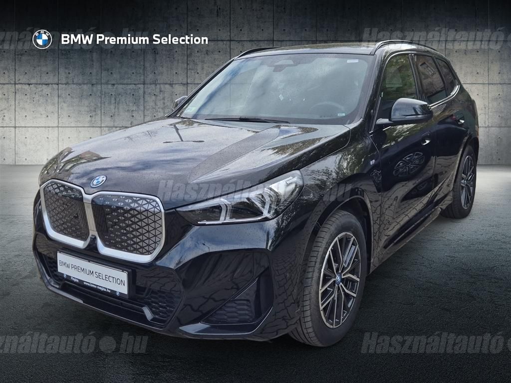 BMW IX1 2025/5 - 1