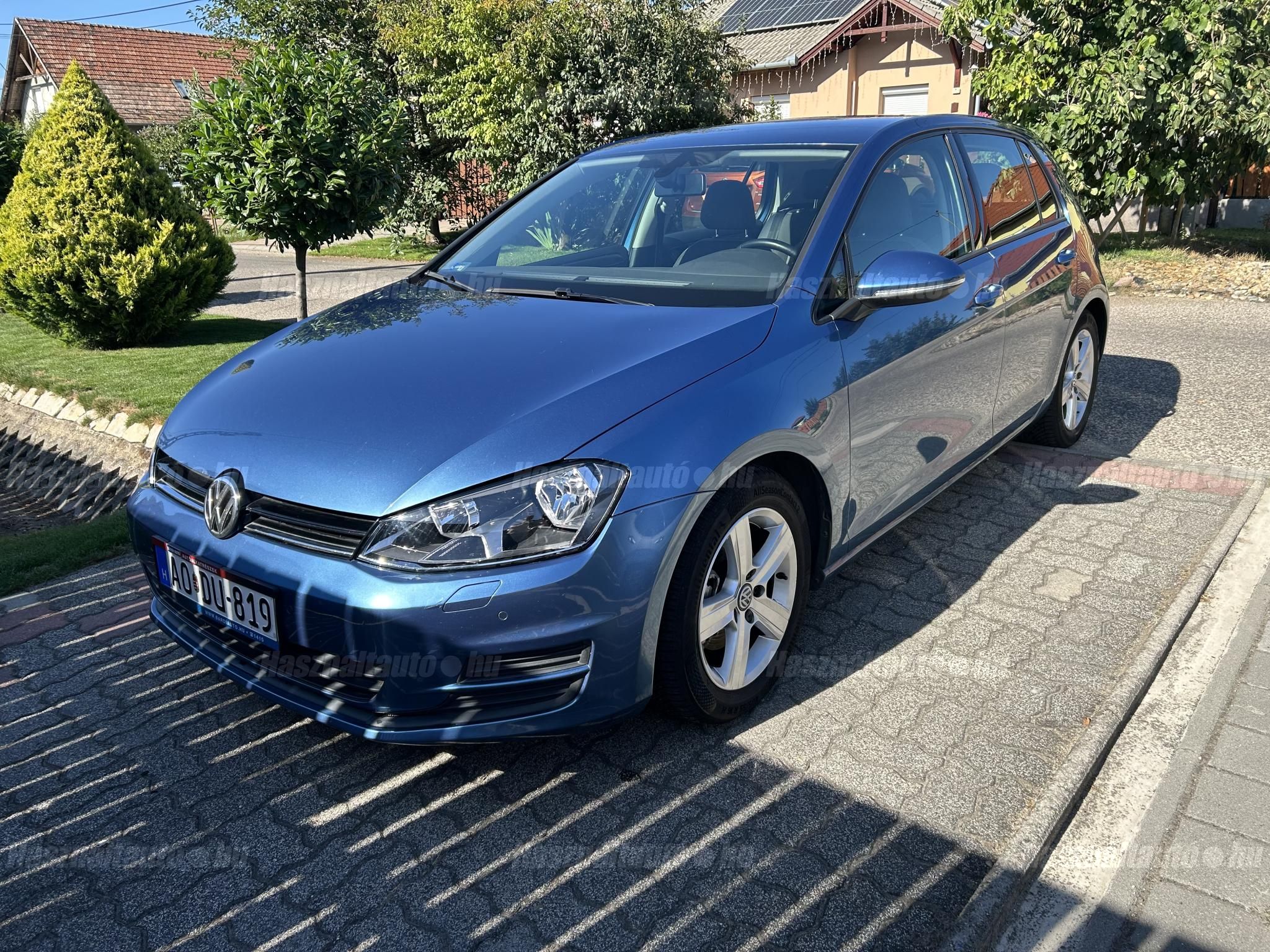 VOLKSWAGEN GOLF 2013/8 - 1