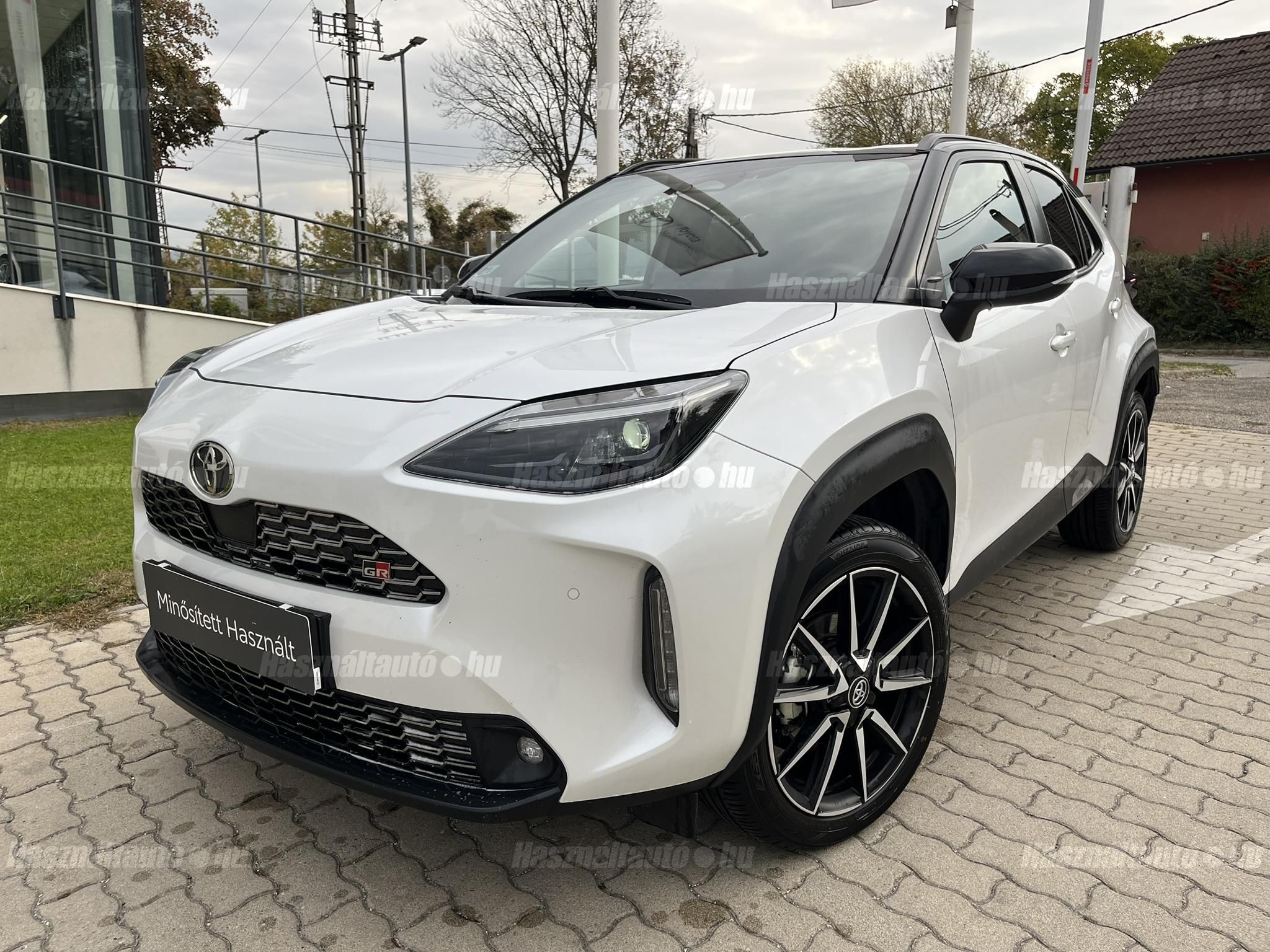 TOYOTA YARIS CROSS 2026/3 - 1