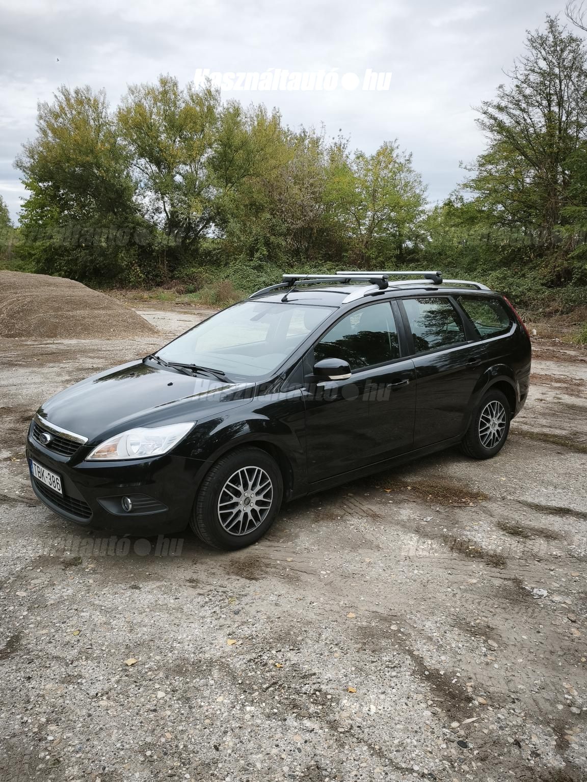 FORD FOCUS 2010 - 1