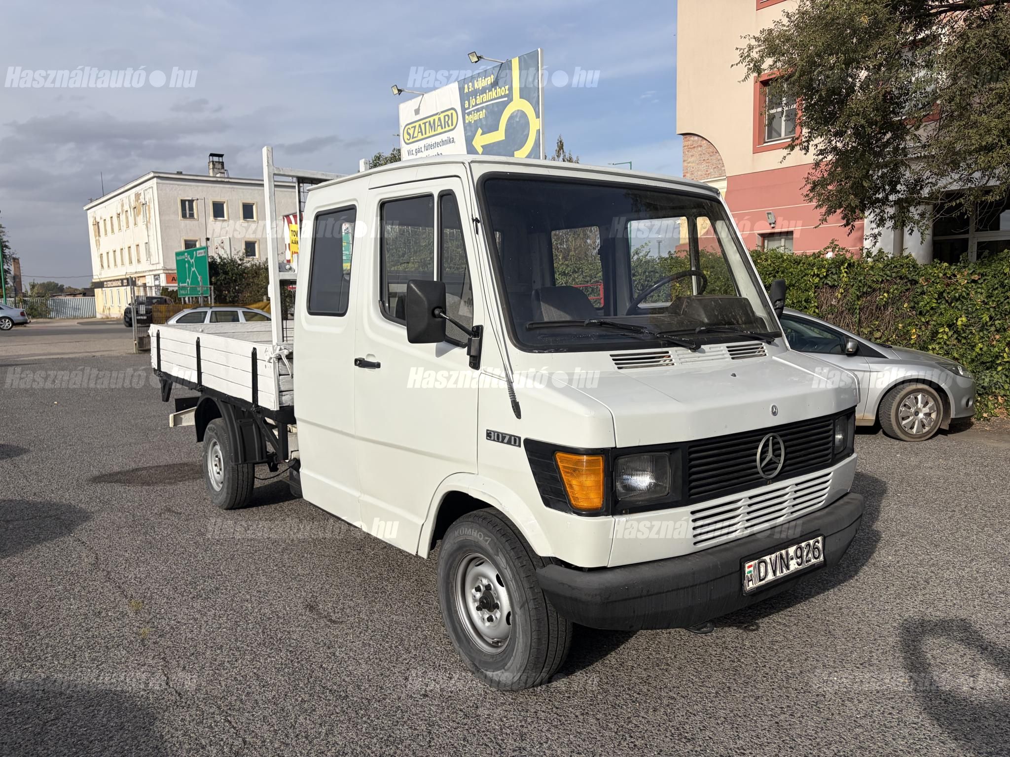MERCEDES-BENZ 307 1983/12 - 1
