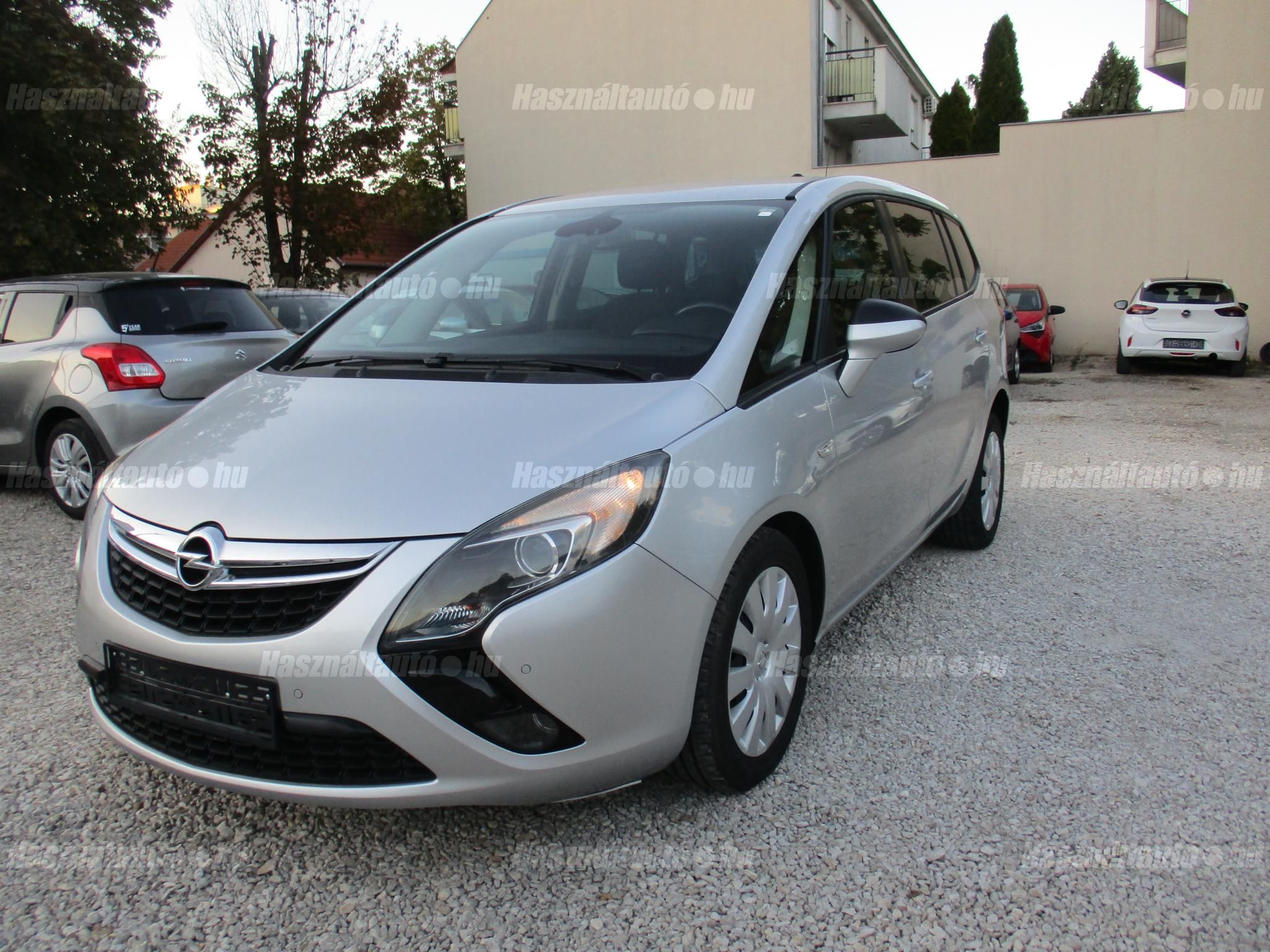 OPEL ZAFIRA TOURER 2016/8 - 1