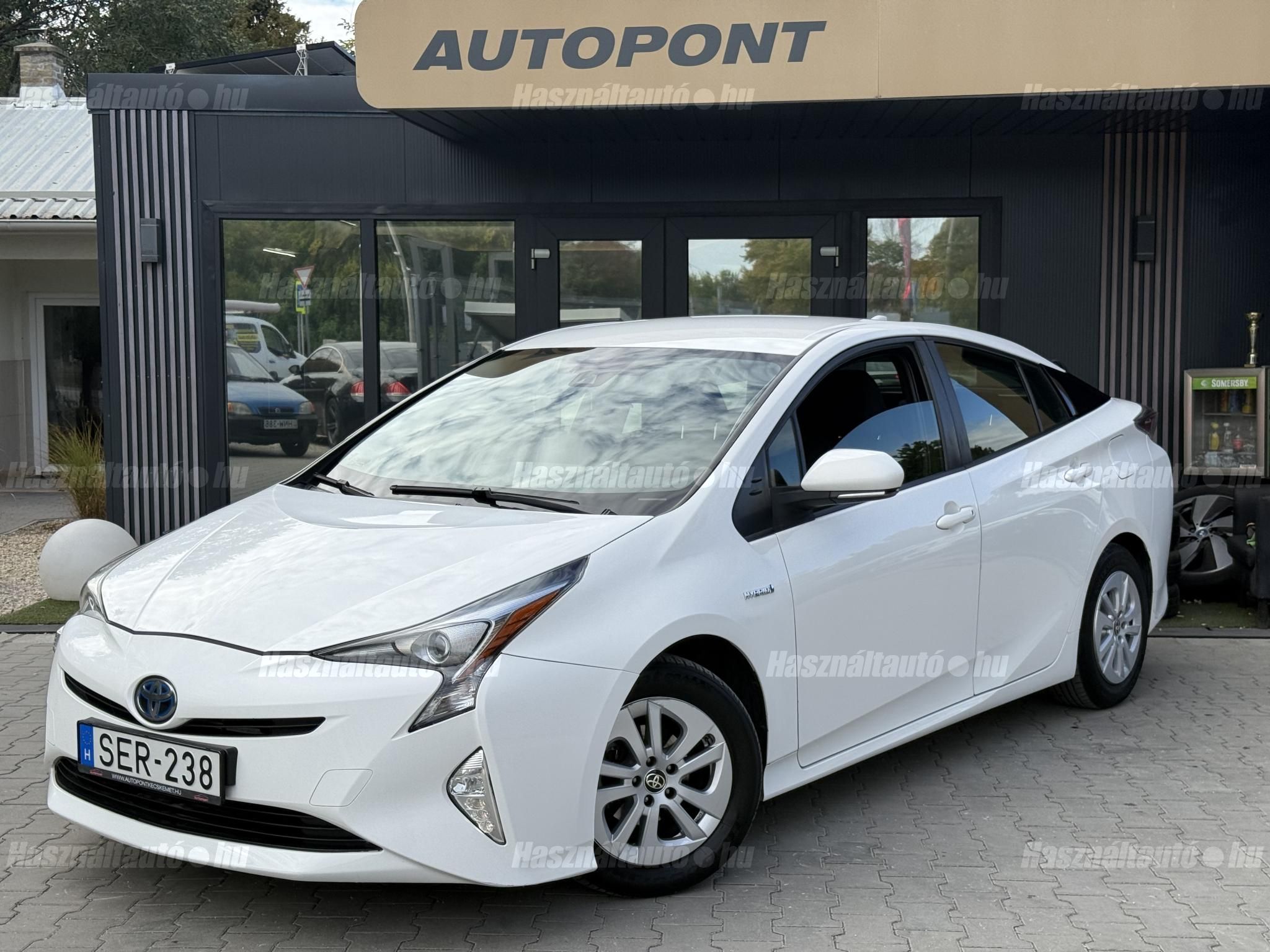 TOYOTA PRIUS 2016/6 - 1