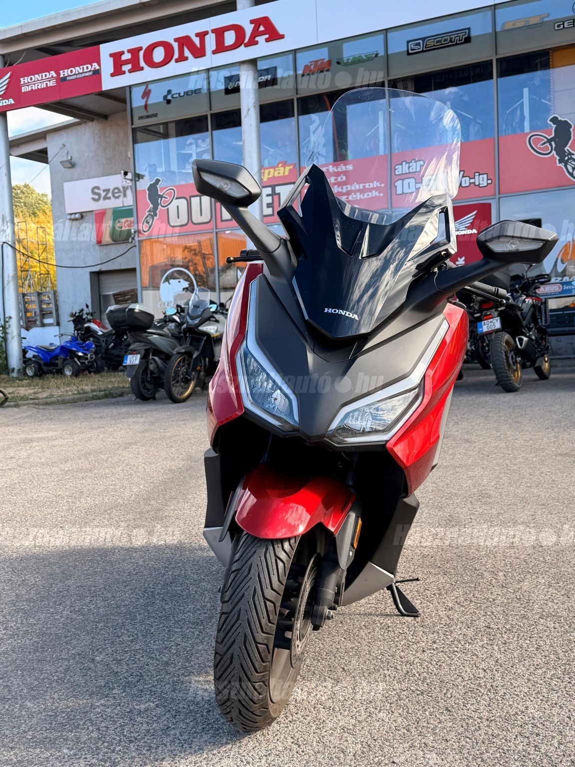 HONDA FORZA 350 2023 - 1