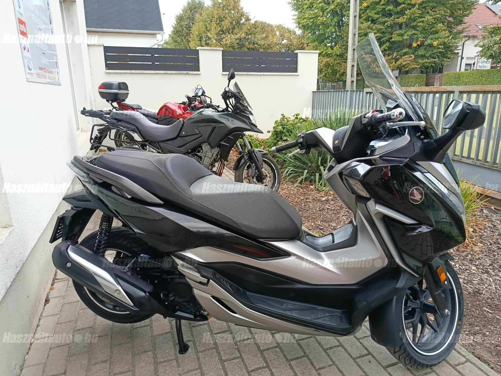HONDA NSS 300 FORZA 2019/3 - 1