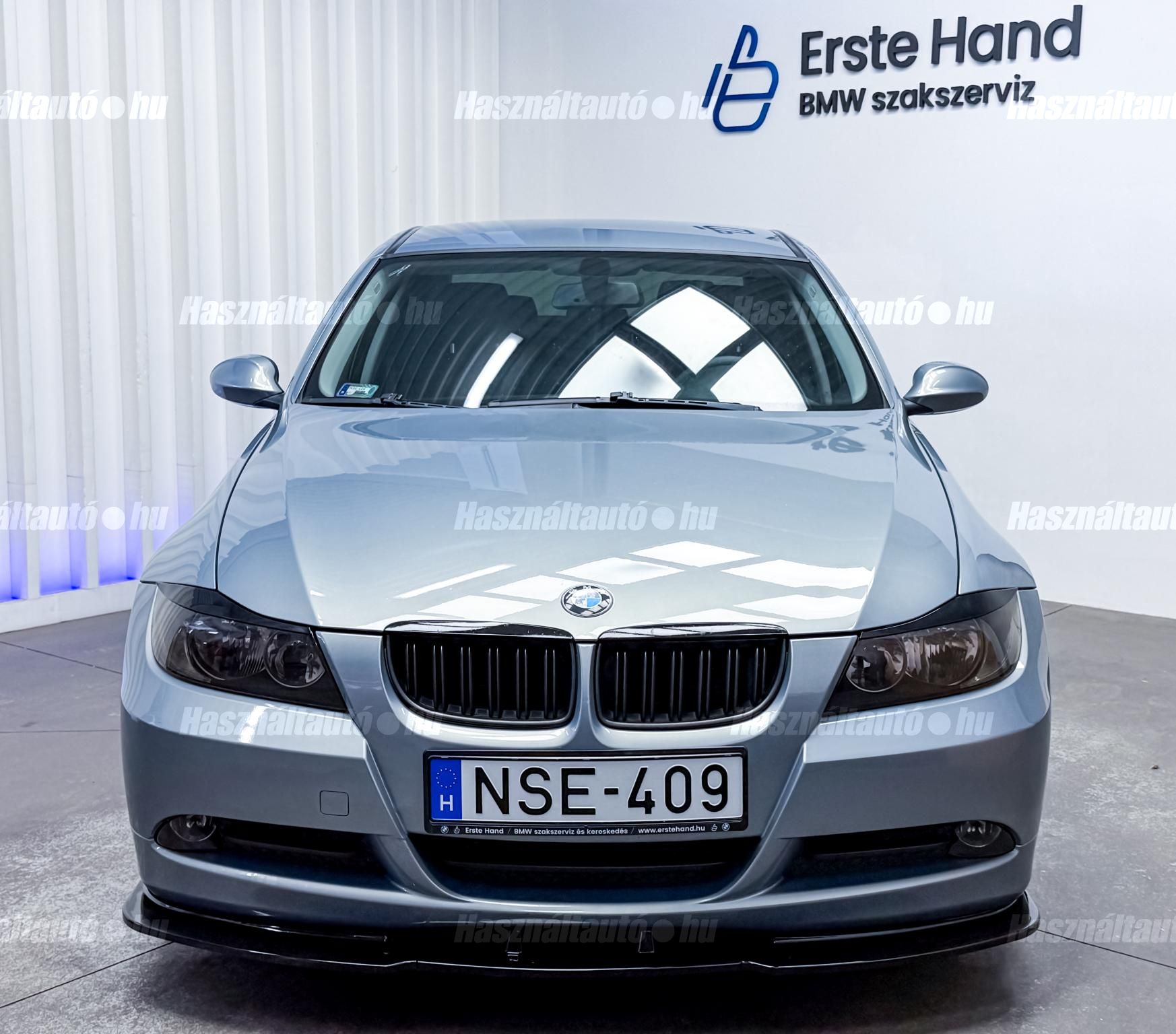 BMW 318 2006/2 - 1