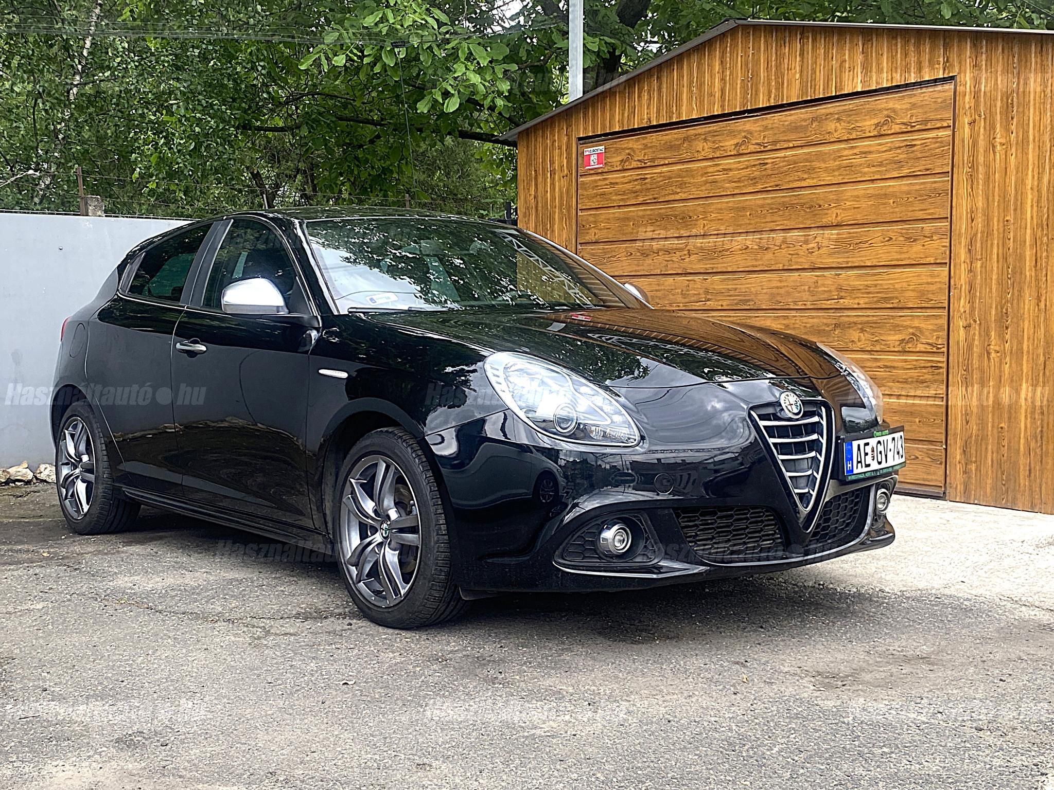 ALFA ROMEO GIULIETTA 2014/4 - 1