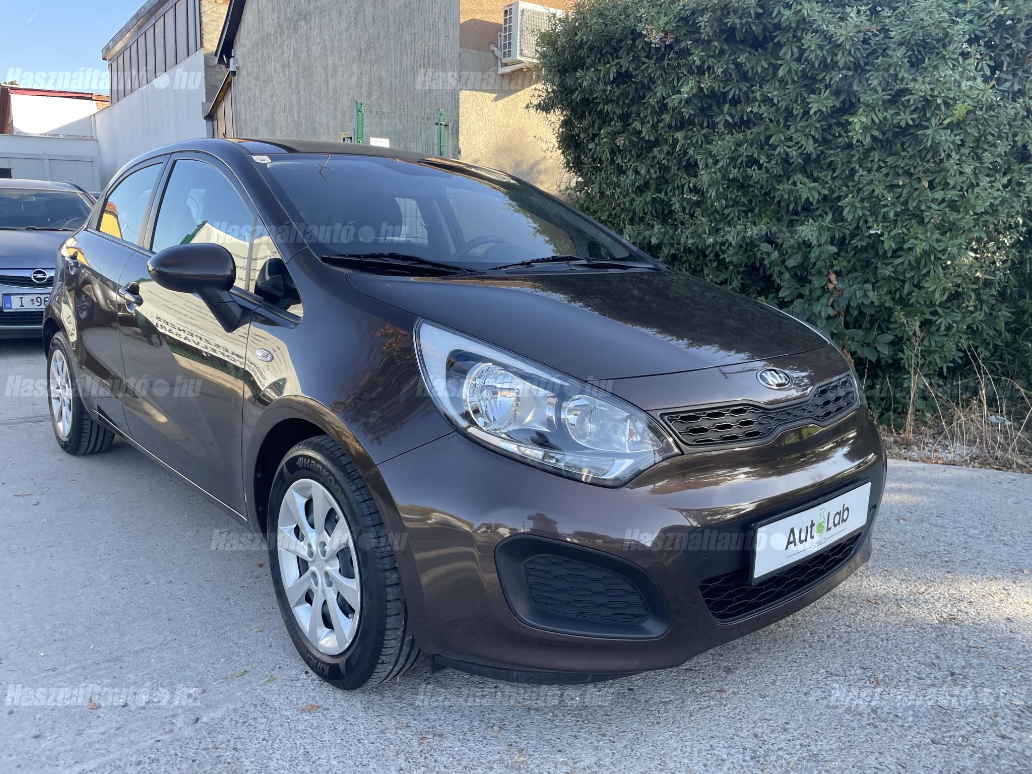 KIA RIO 2013/5 - 1