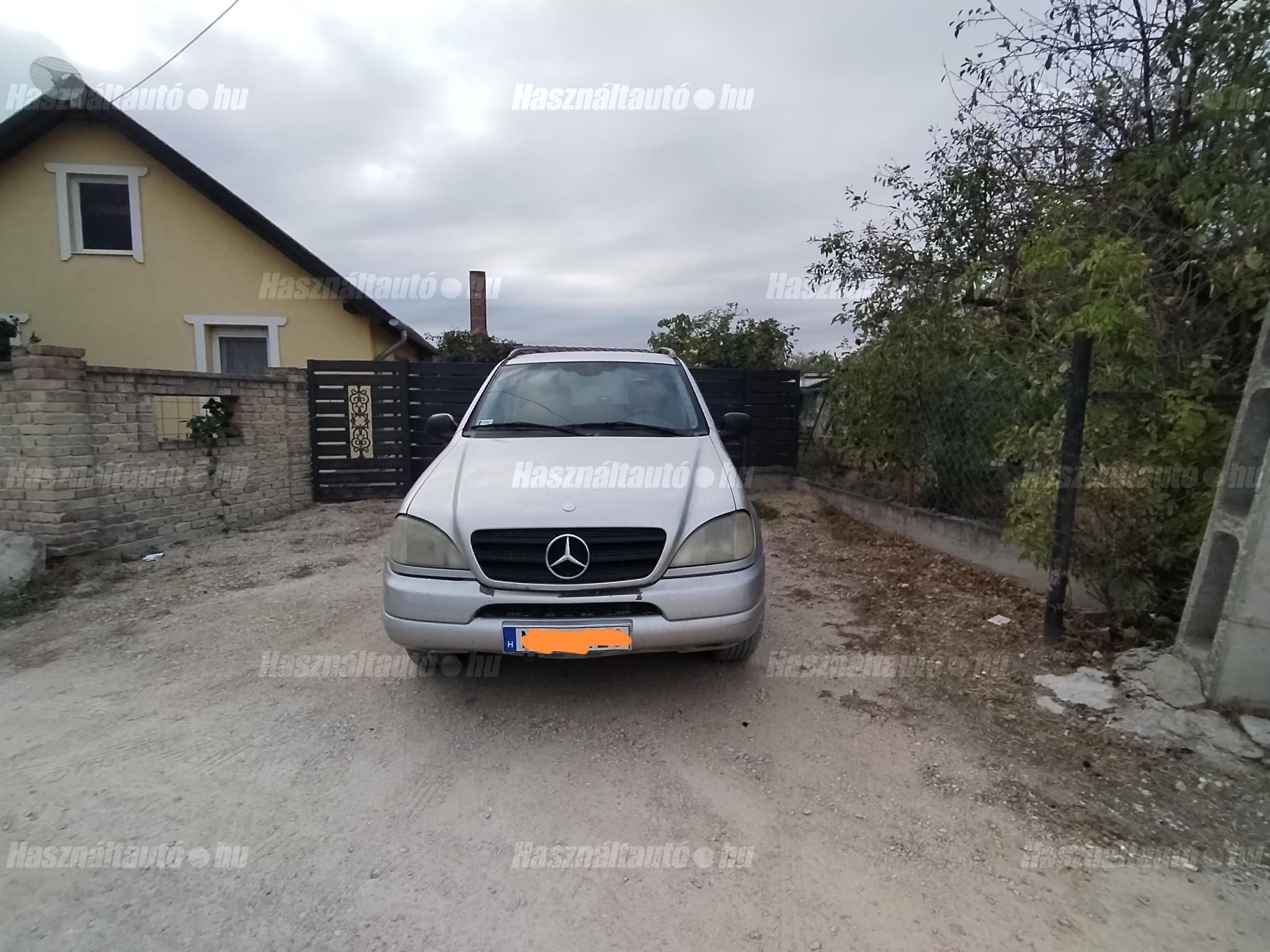 MERCEDES-BENZ ML 270 2002 - 1