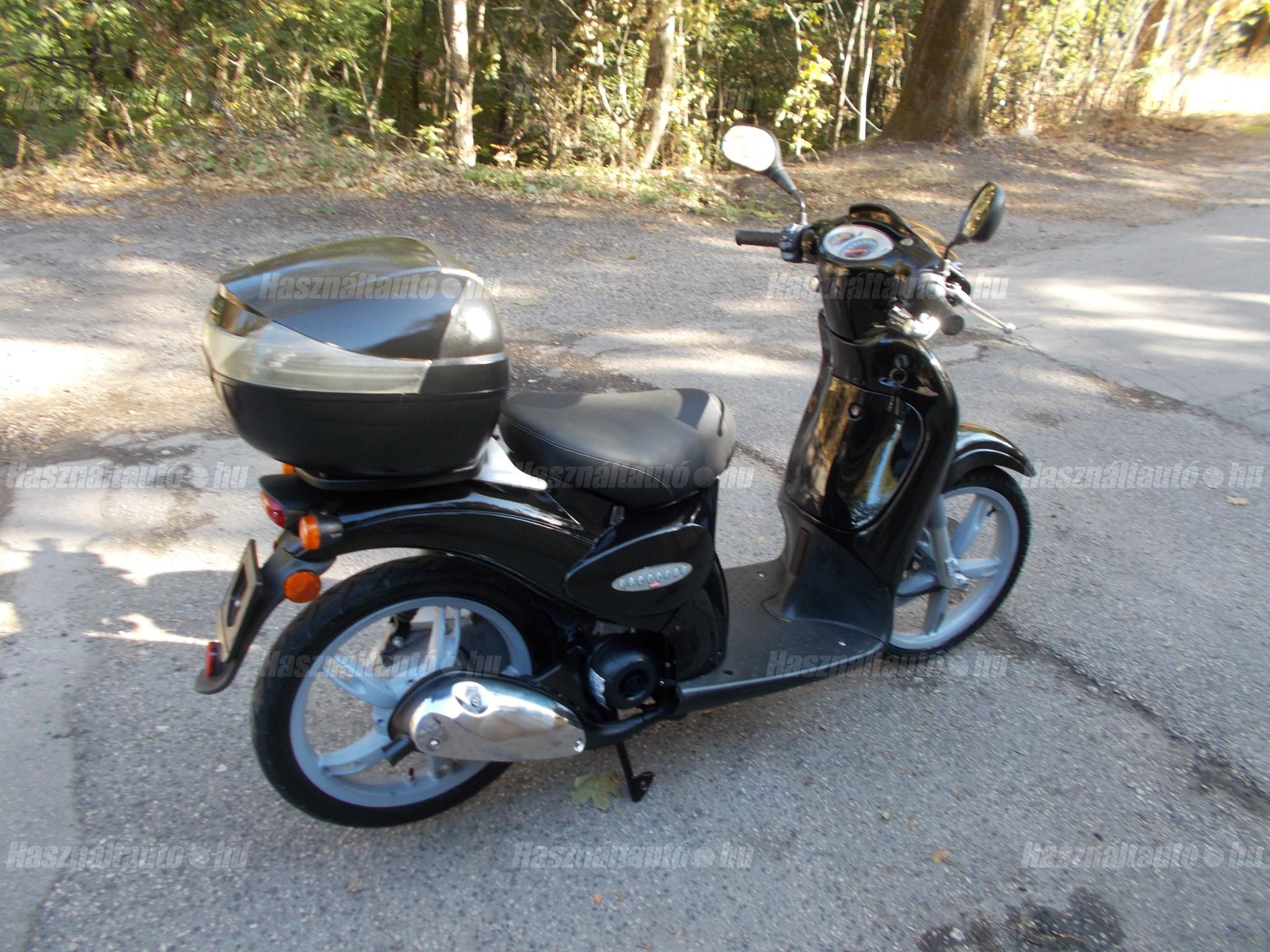 APRILIA SCARABEO 50 2011/6 - 1