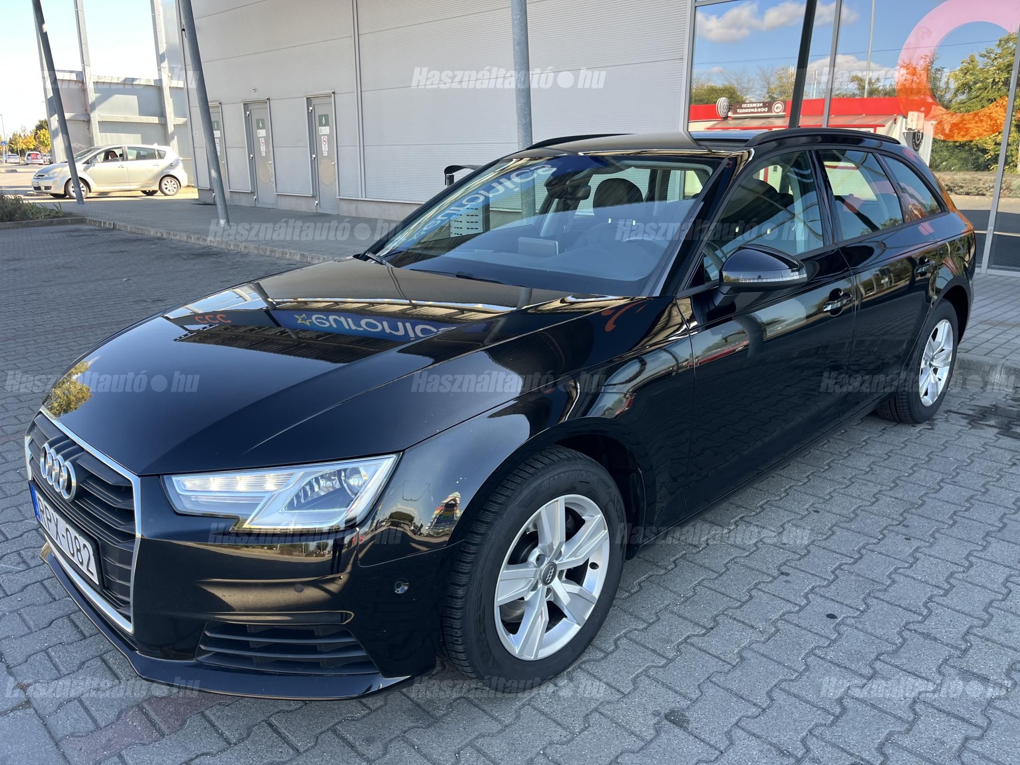 AUDI A4 2016/7 - 1