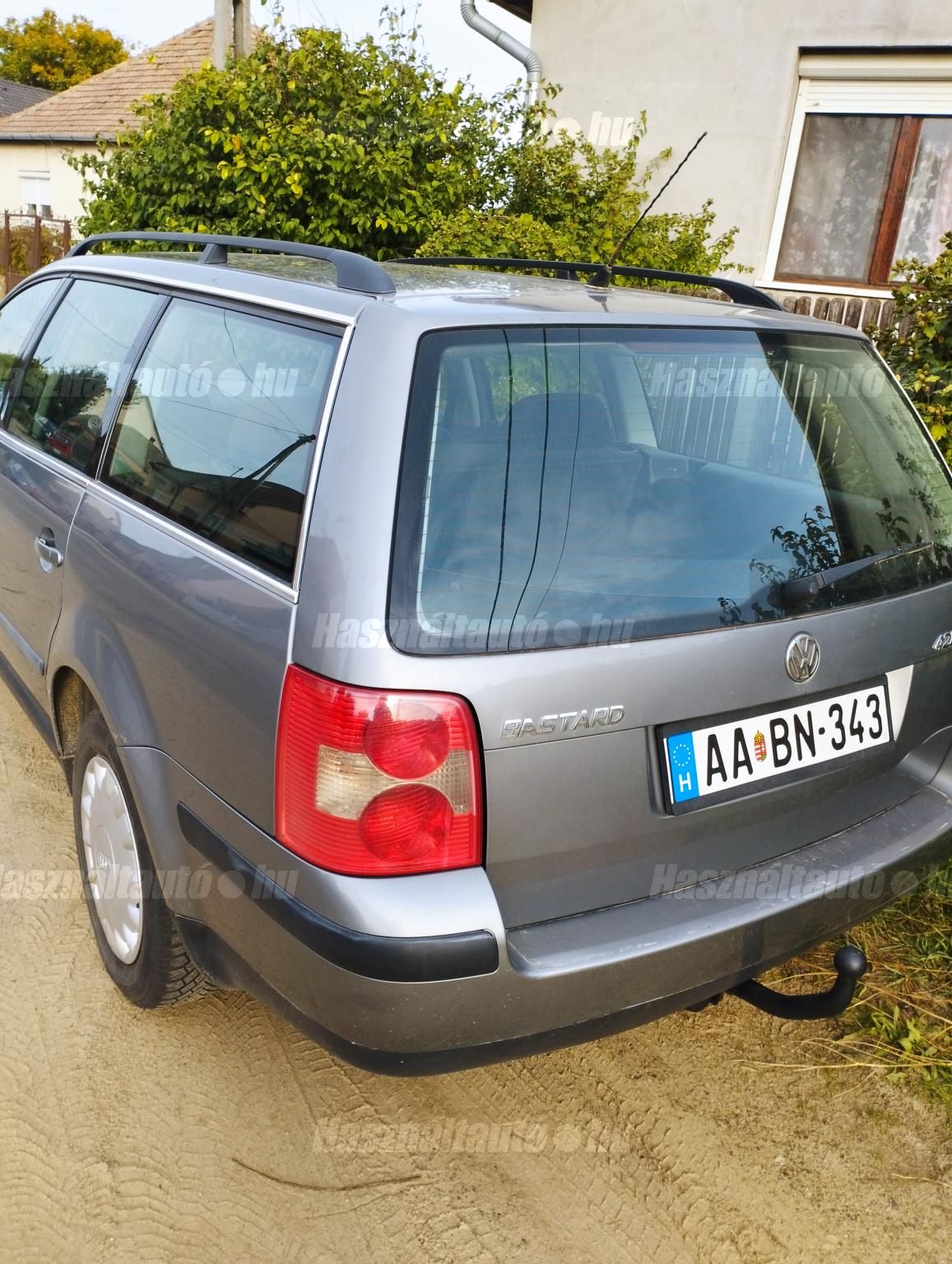 VOLKSWAGEN PASSAT V 2001/8 - 1