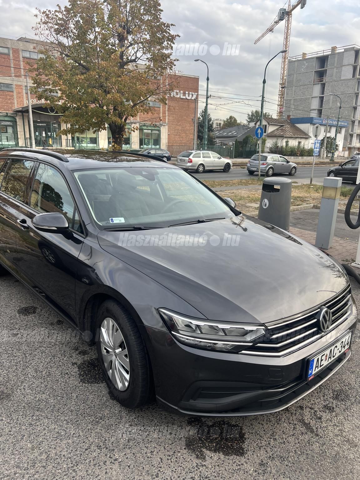 VOLKSWAGEN PASSAT 2019/10 - 1