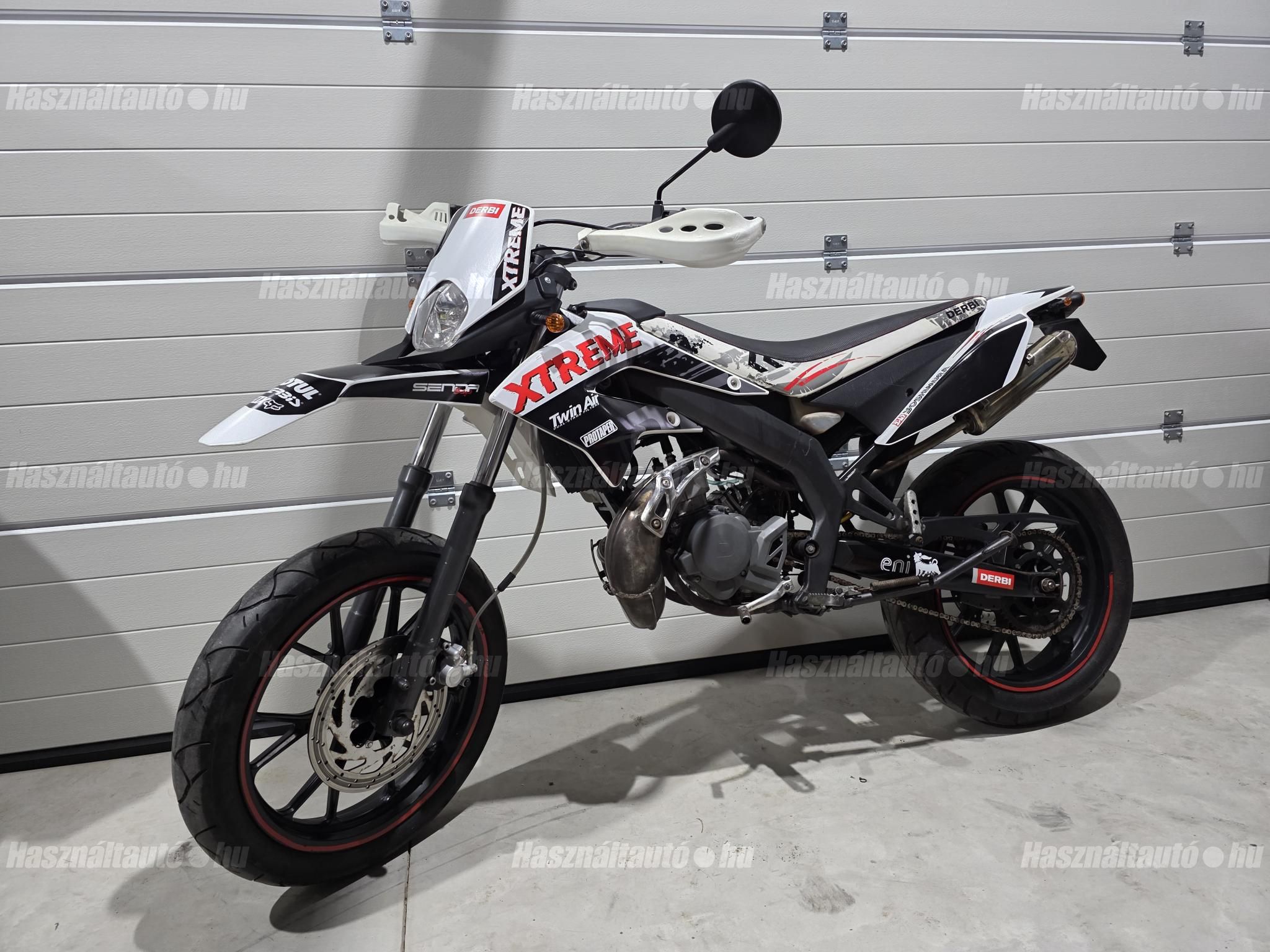 DERBI SENDA DRD 50 2013/4 - 1