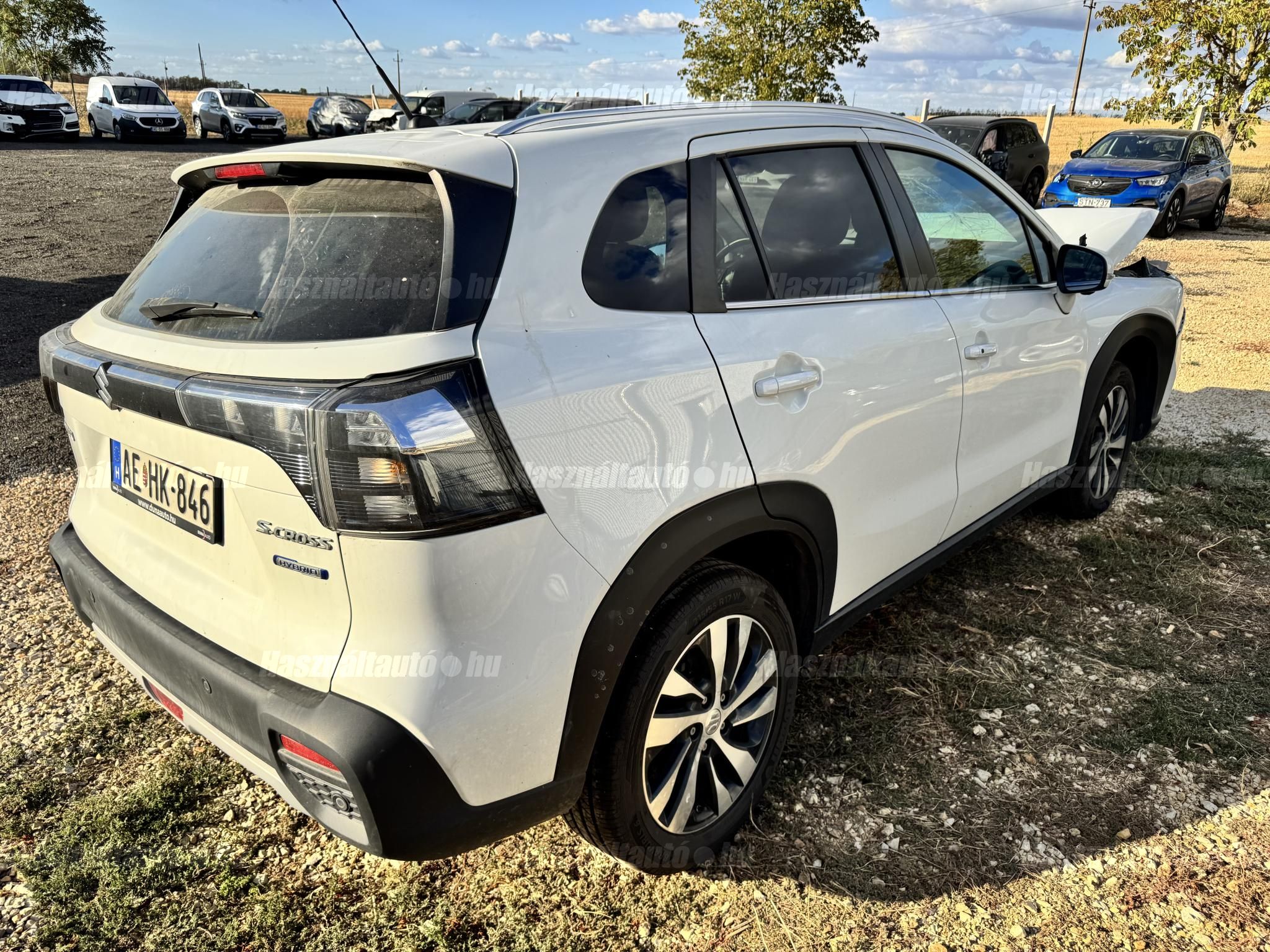 SUZUKI S-CROSS 2023/11 - 1