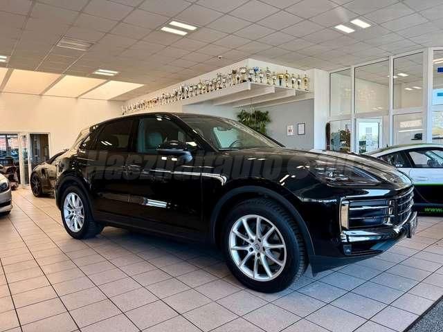 PORSCHE CAYENNE 2024/10 - 1