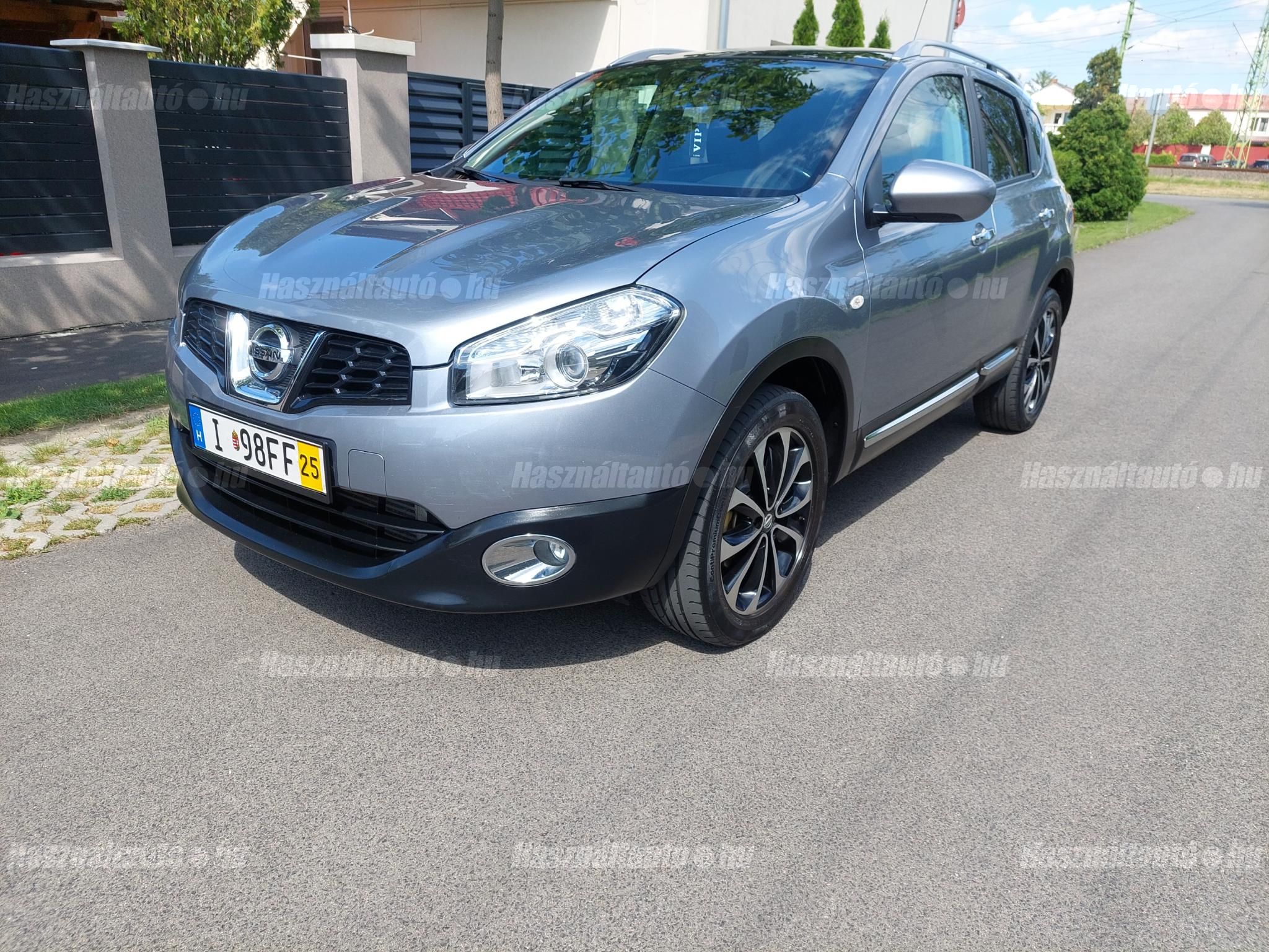 NISSAN QASHQAI 2011/6 - 1