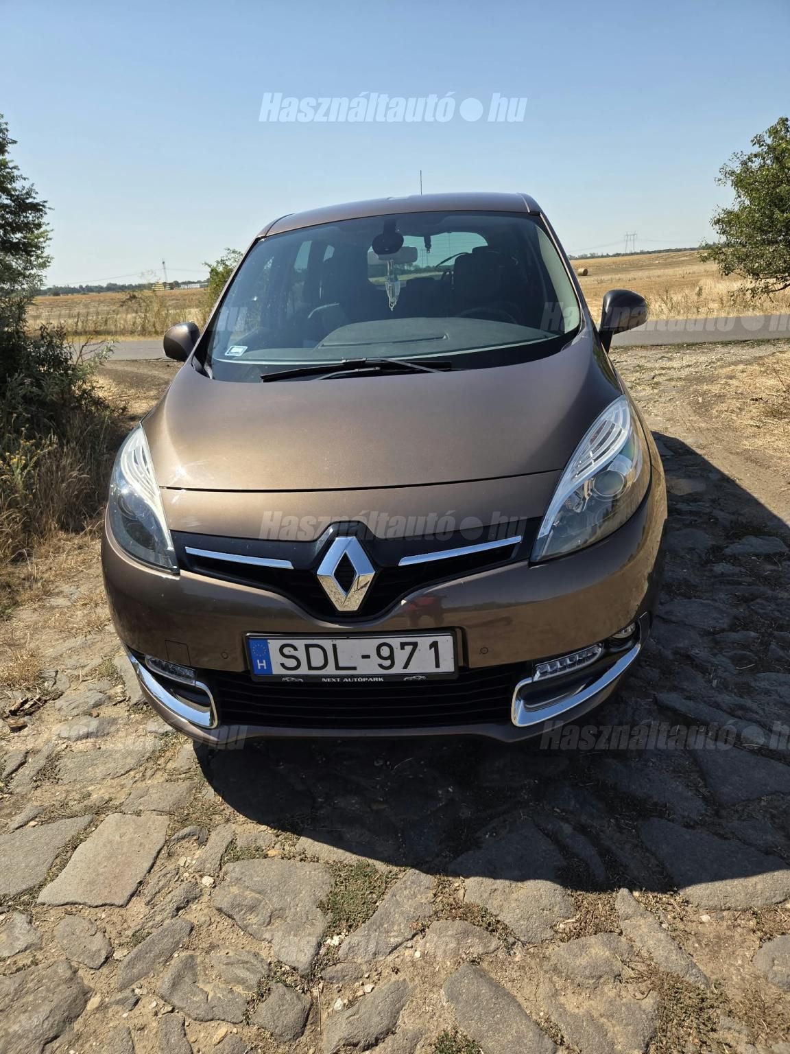 RENAULT GRAND SCENIC 2014 - 1