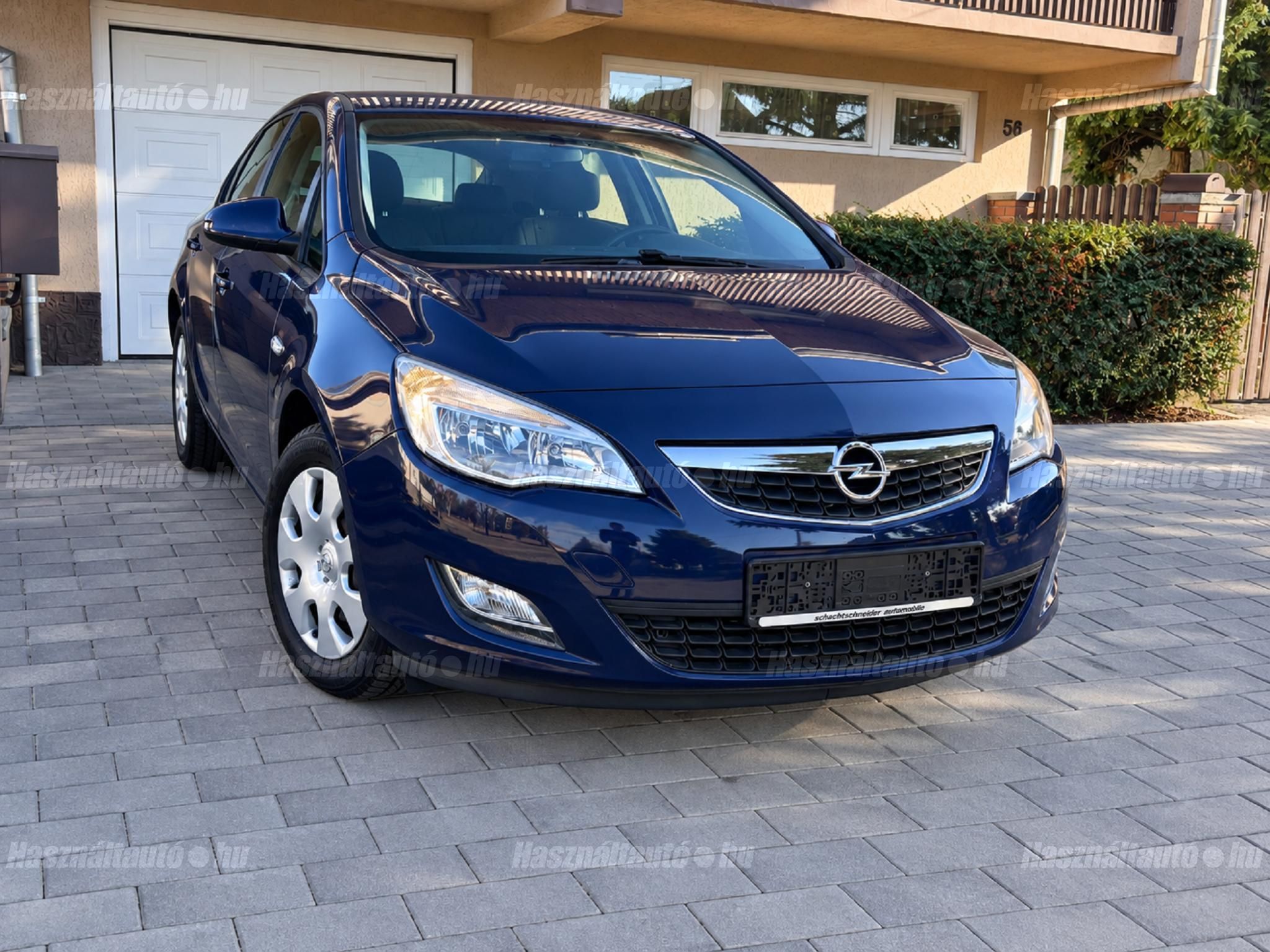 OPEL ASTRA J 2012/8 - 1