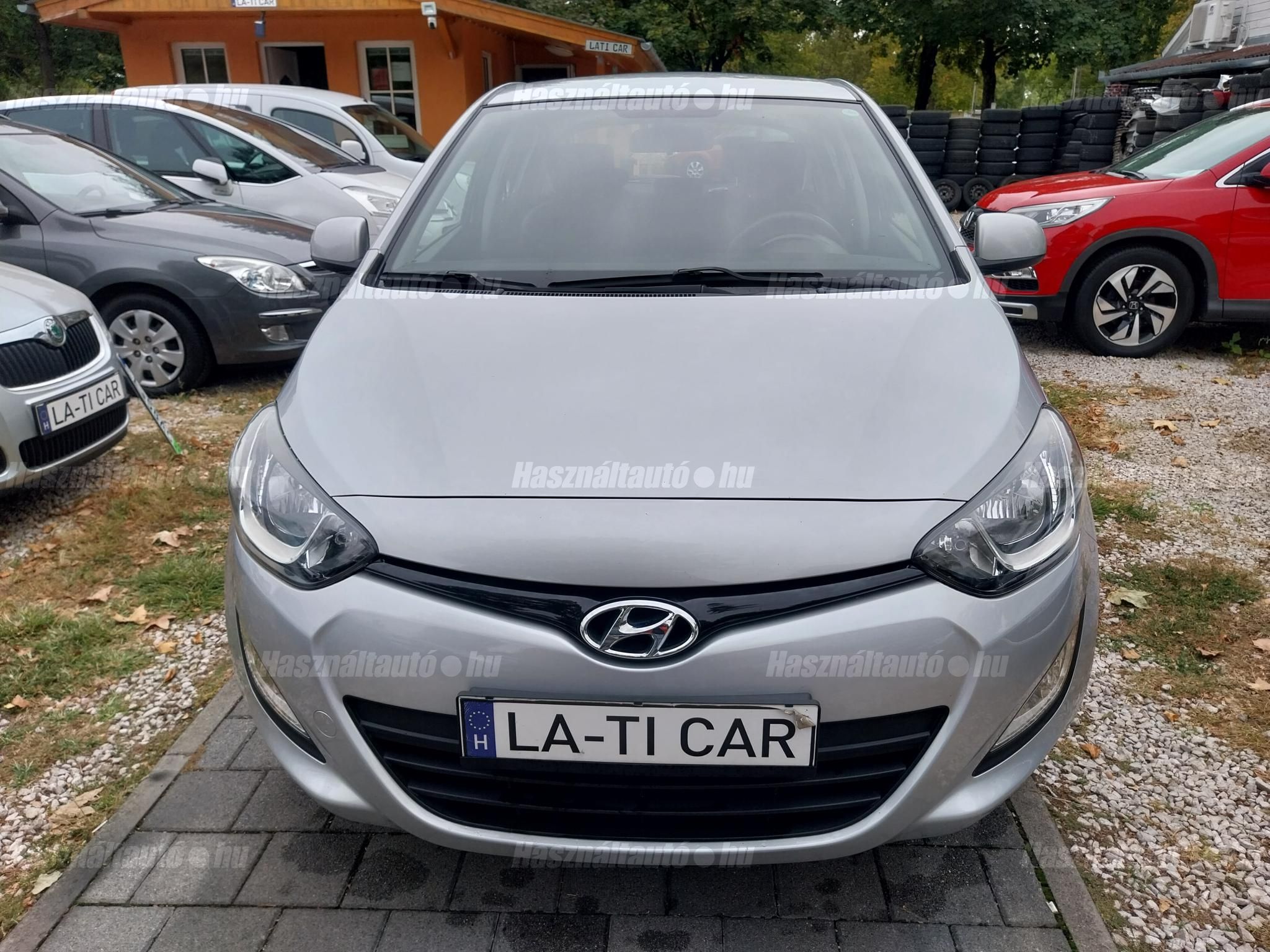 HYUNDAI I20 2014/3 - 1