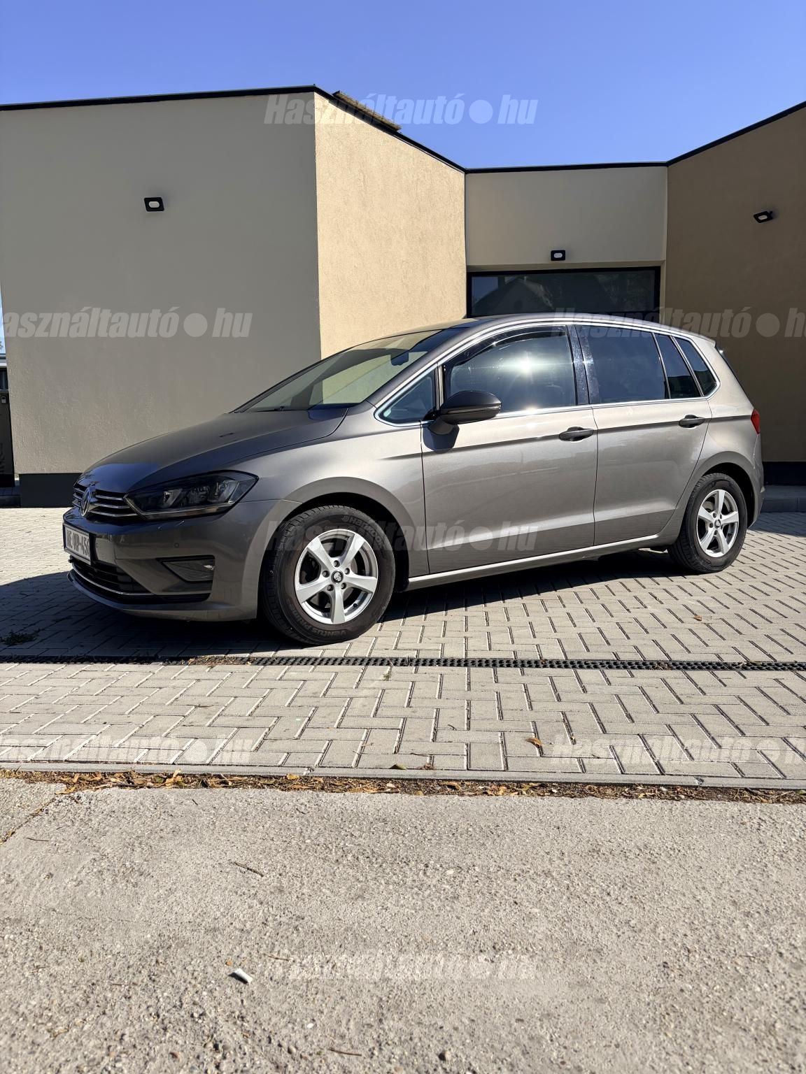 VOLKSWAGEN GOLF SPORTSVAN 2014/10 - 1