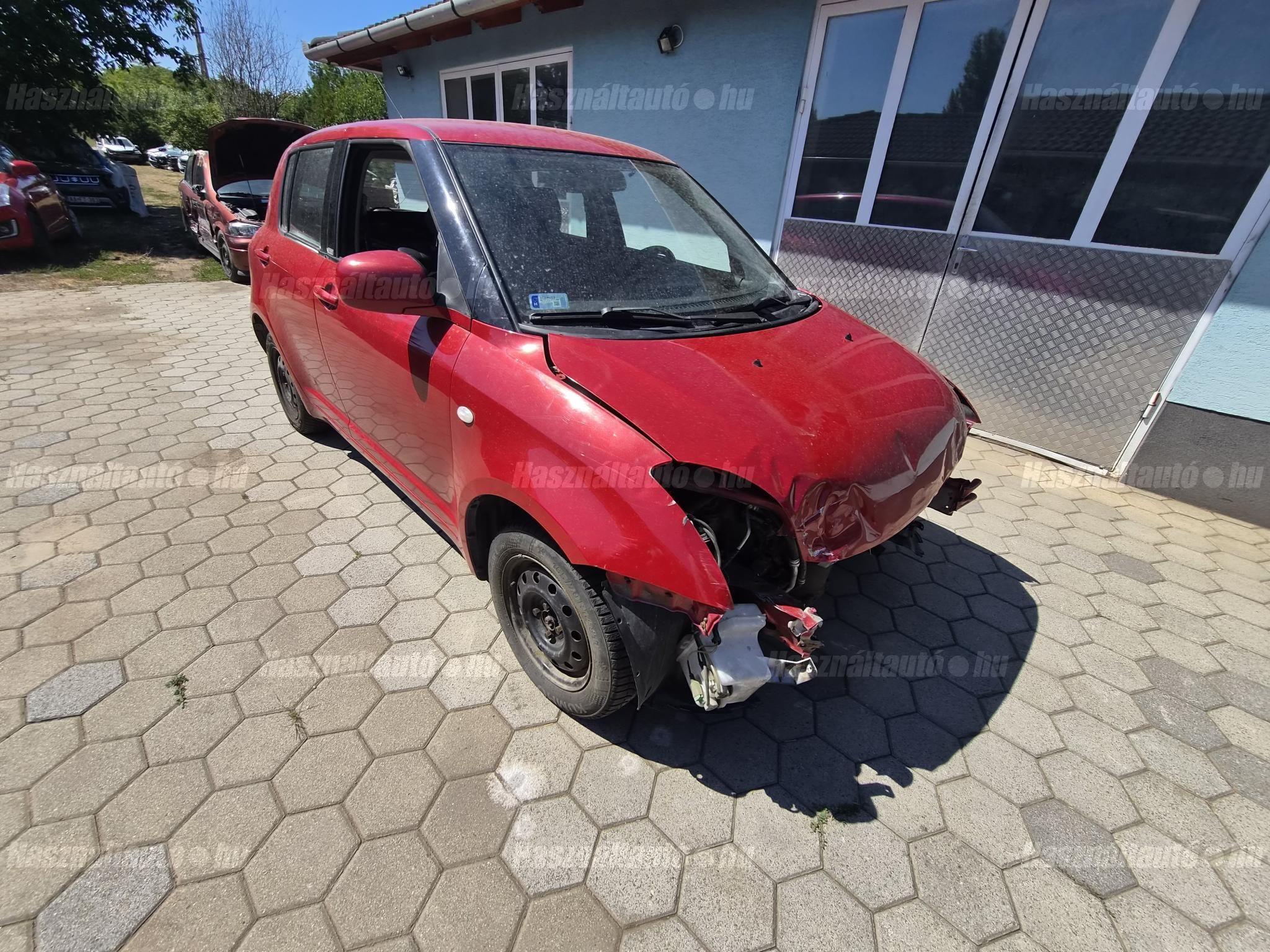 SUZUKI SWIFT 2011/4 - 1