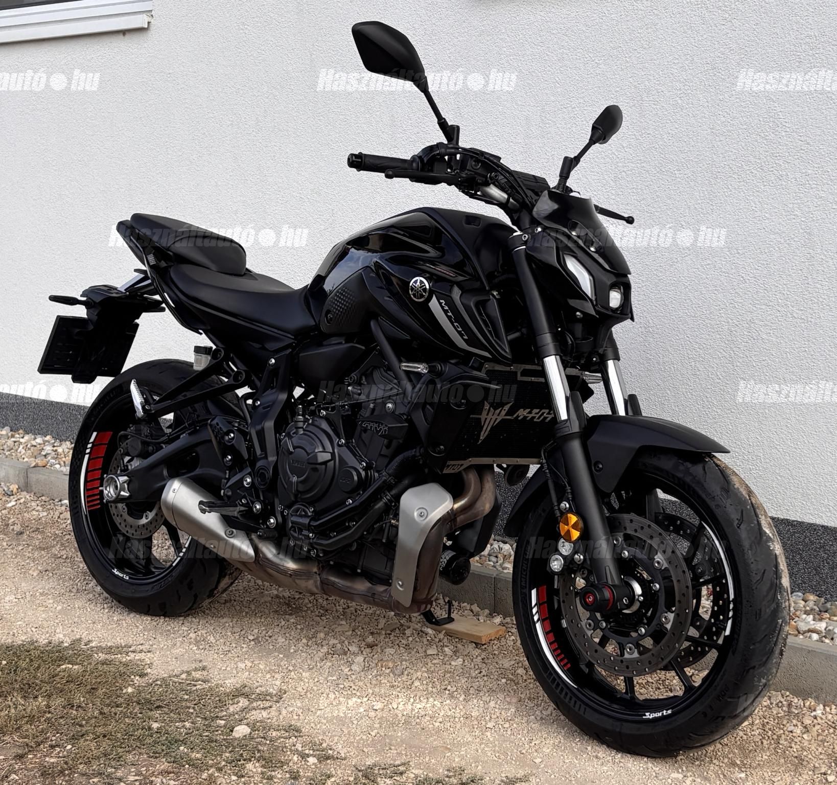 YAMAHA MT-07 2022/12 - 1