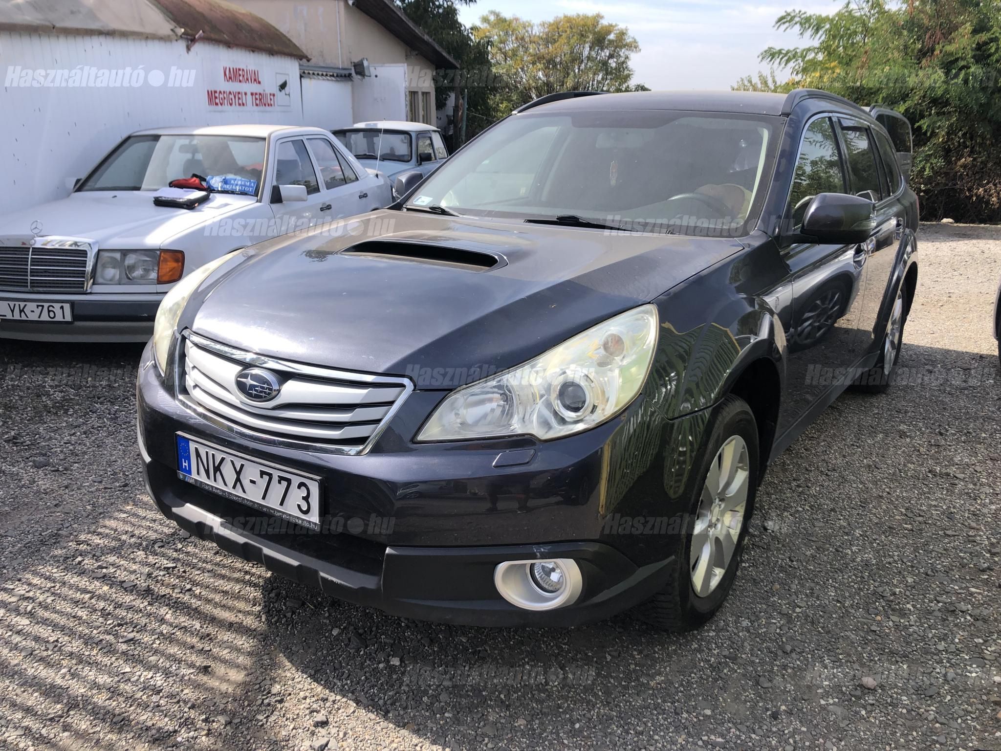 SUBARU OUTBACK 2012/10 - 1