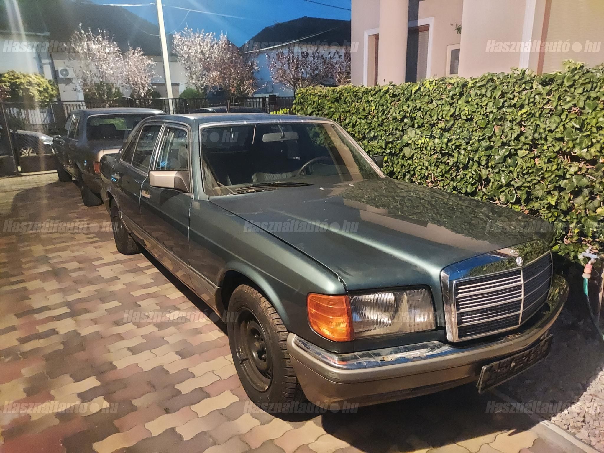 MERCEDES-BENZ S-OSZTÁLY 1987/3 - 1