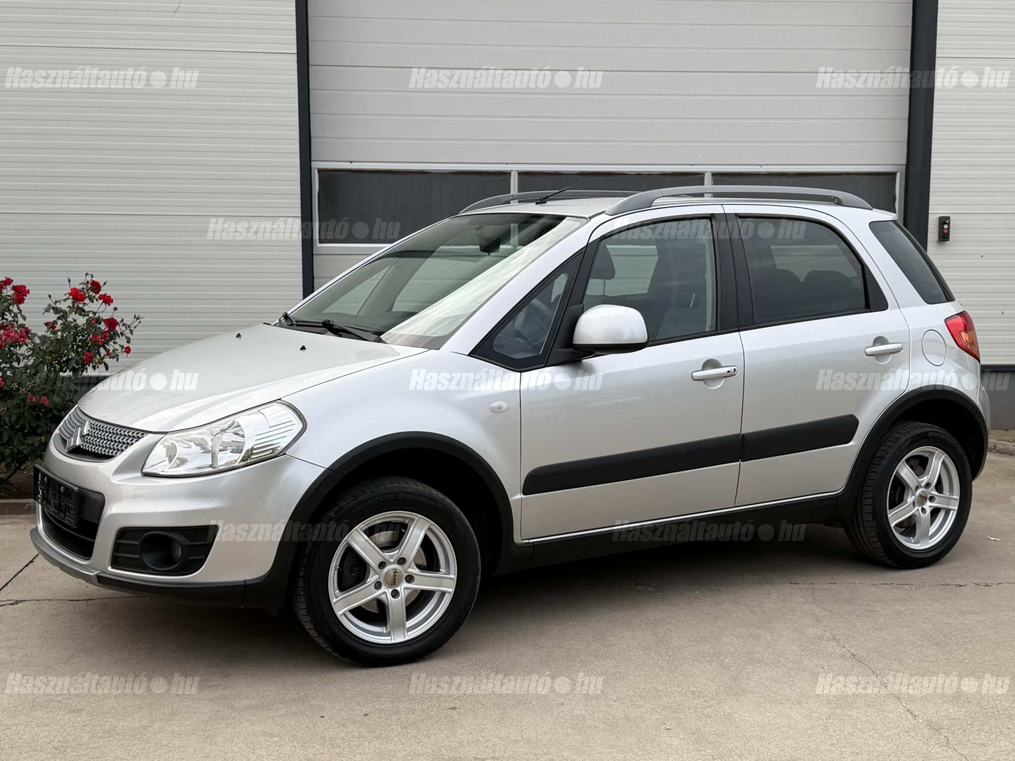 SUZUKI SX4 2011/3 - 1