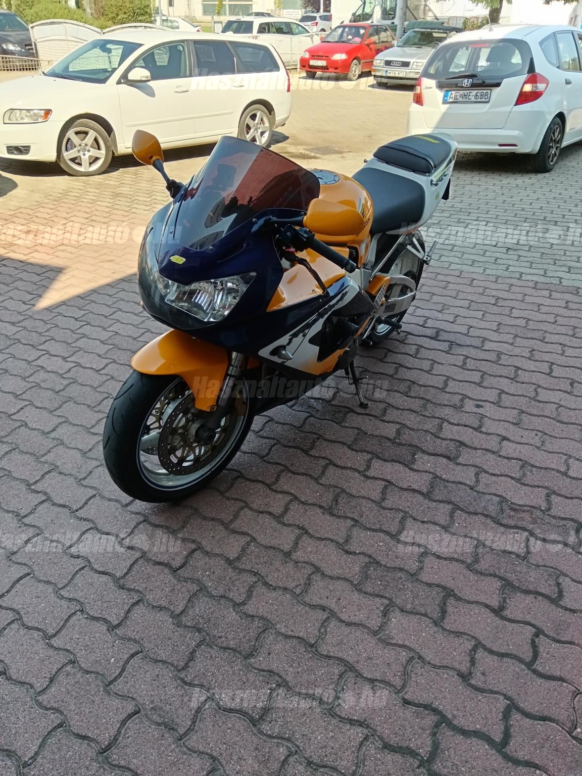 HONDA CBR 900 RR 2001/1 - 1