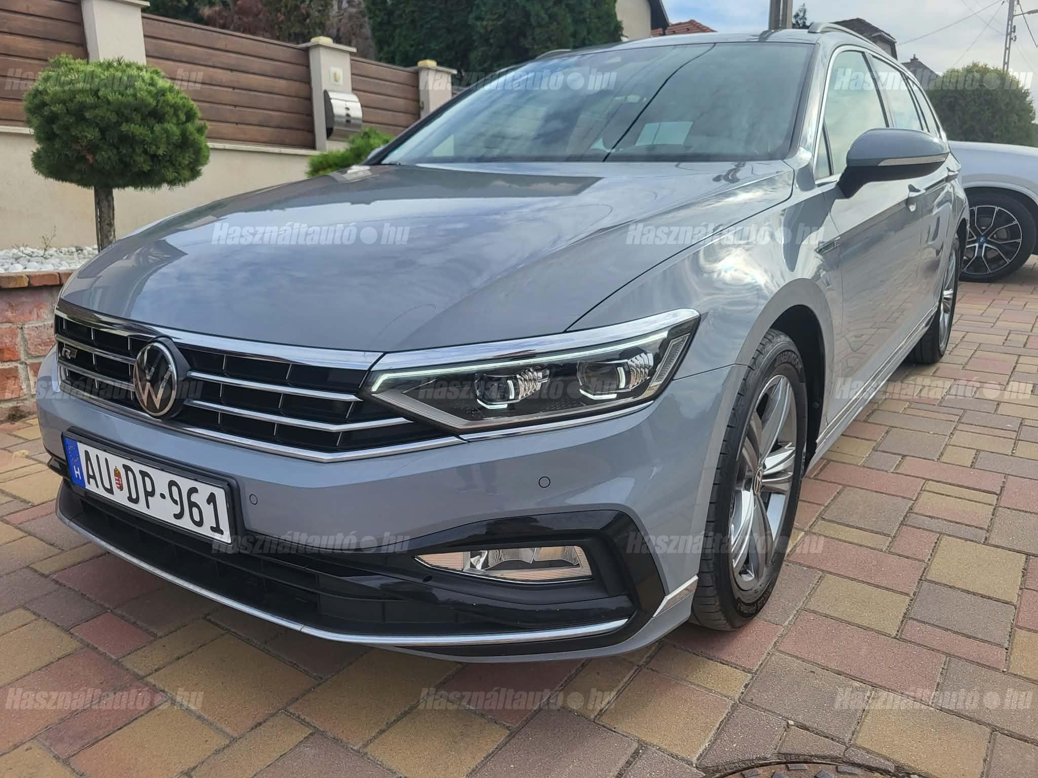 VOLKSWAGEN PASSAT 2024/4 - 1