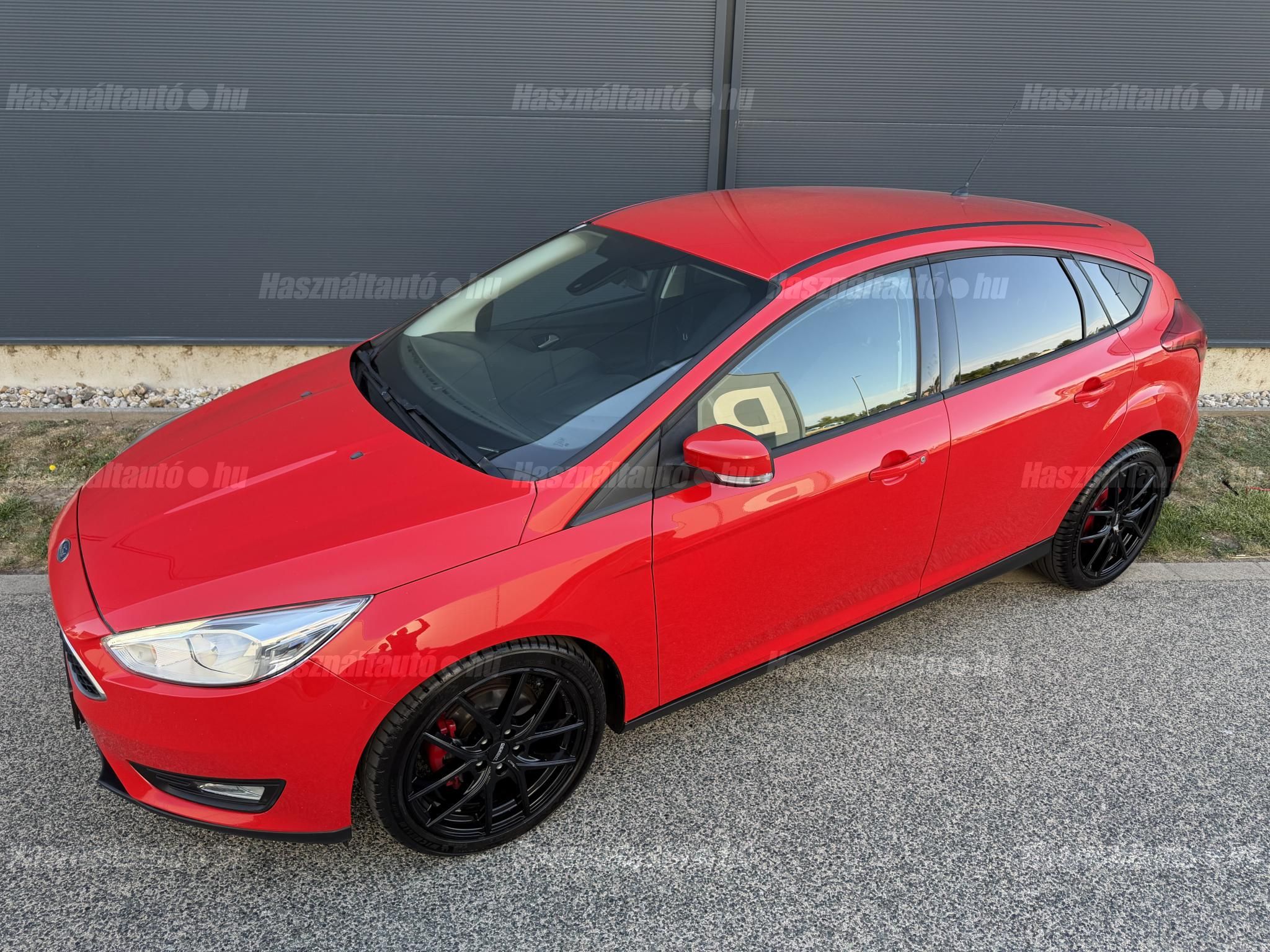 FORD FOCUS 2015/11 - 1