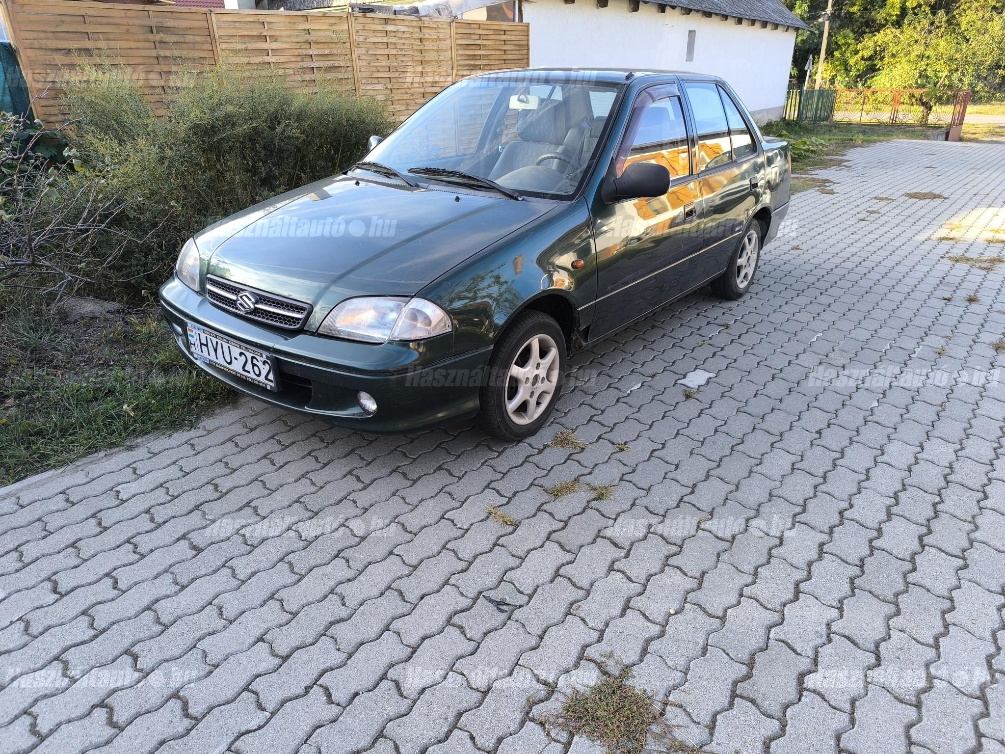 SUZUKI SWIFT 2002/1 - 1