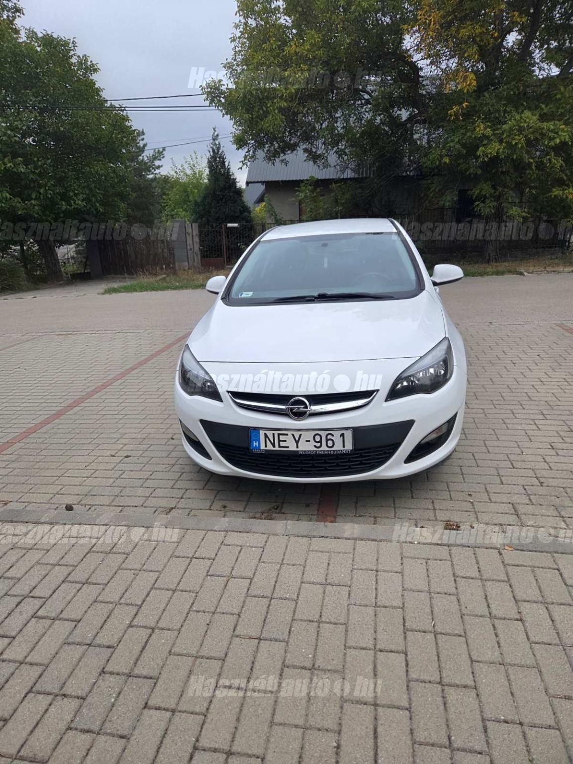 OPEL ASTRA J 2015/6 - 1