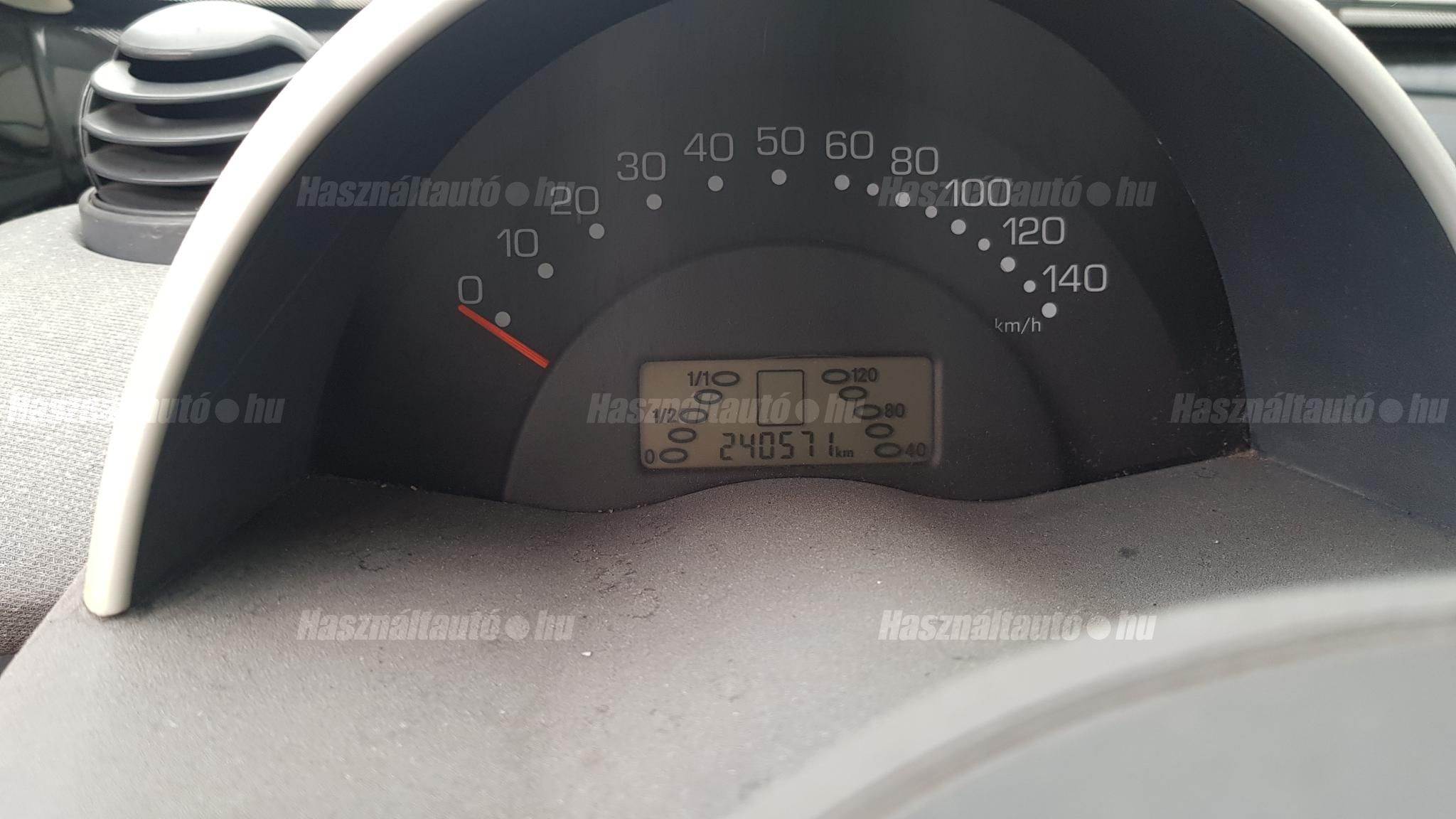 SMART FORTWO 2003/11 - 1