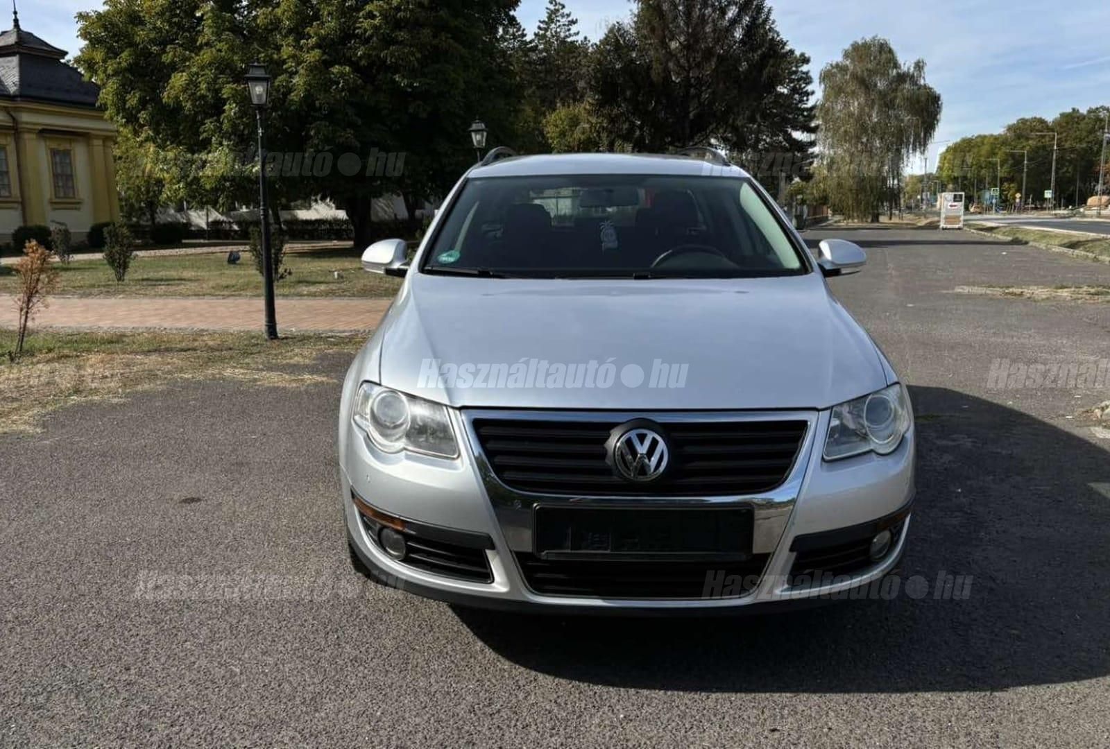 VOLKSWAGEN PASSAT 2008/12 - 1