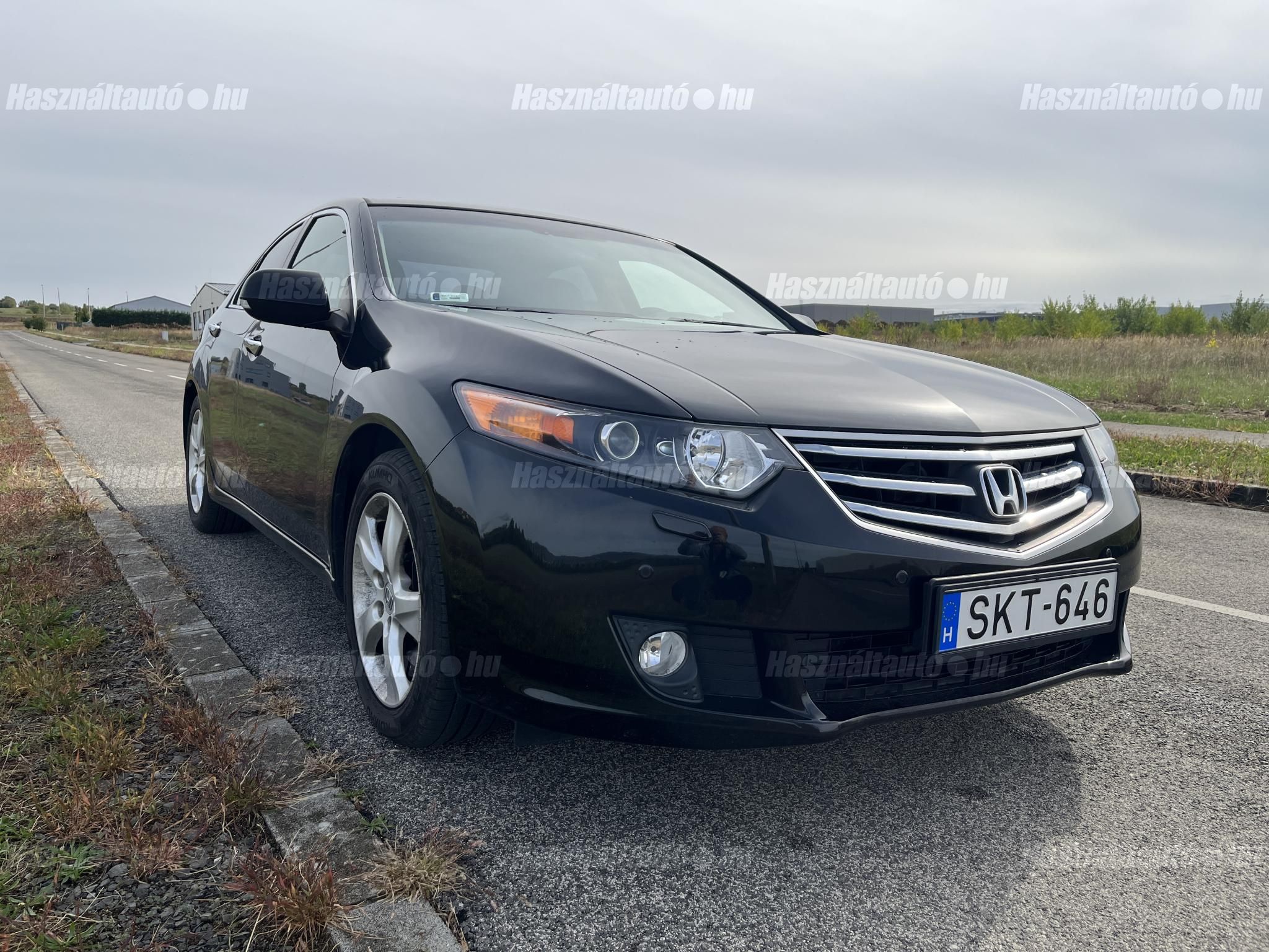 HONDA ACCORD 2009 - 1