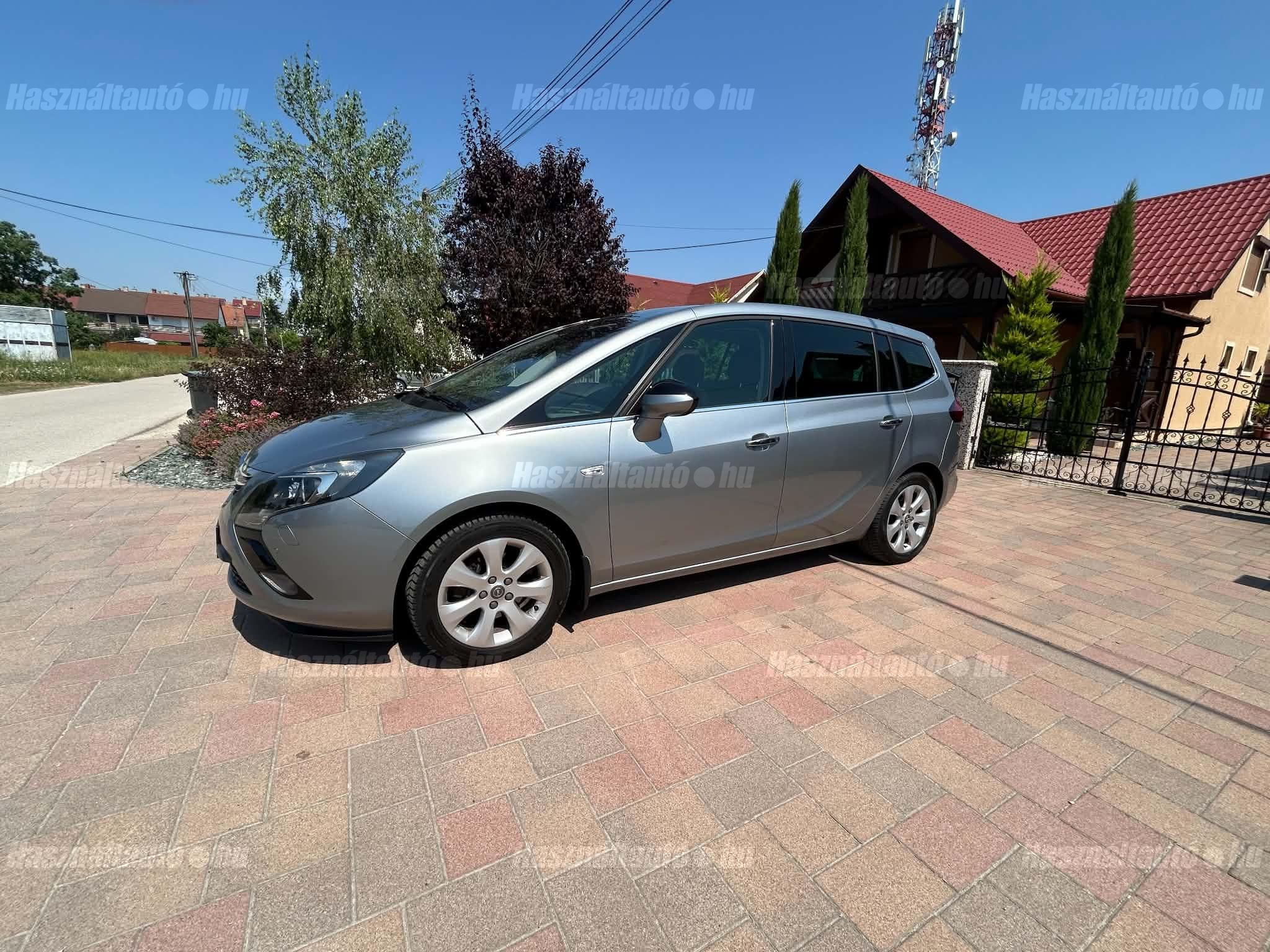 OPEL ZAFIRA TOURER 2012/1 - 1