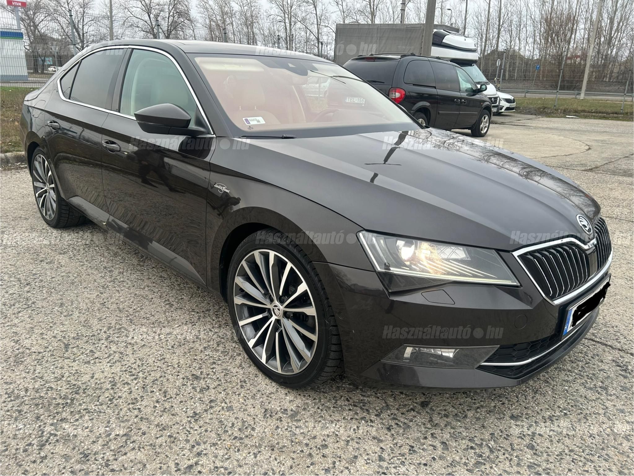 SKODA SUPERB 2017/7 - 1