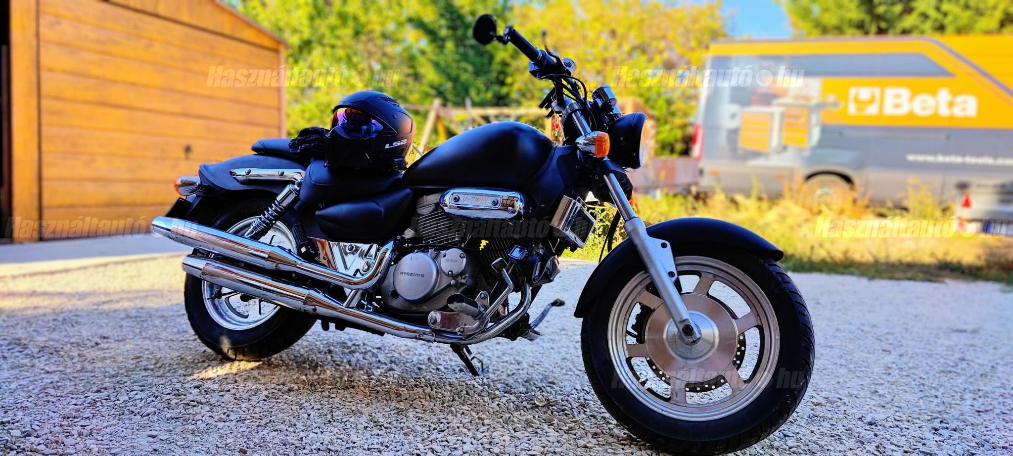 HYOSUNG GV 125 2004/5 - 1