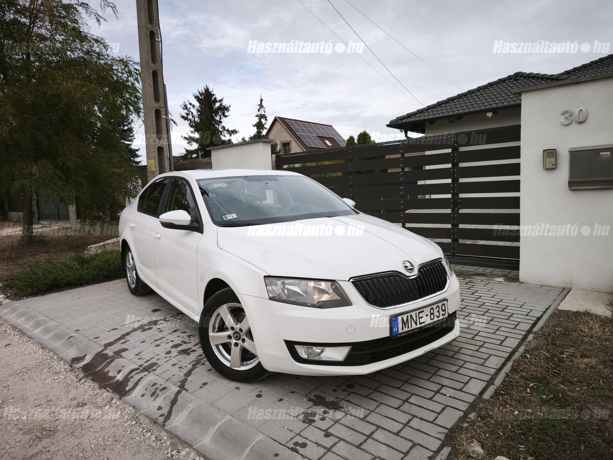 SKODA OCTAVIA 2013/11 - 1