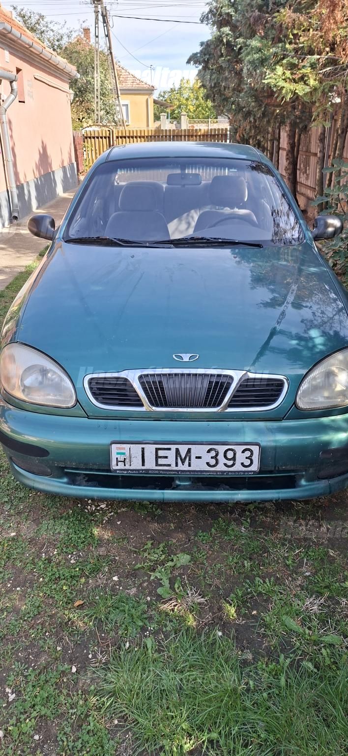 DAEWOO LANOS 2002/6 - 1