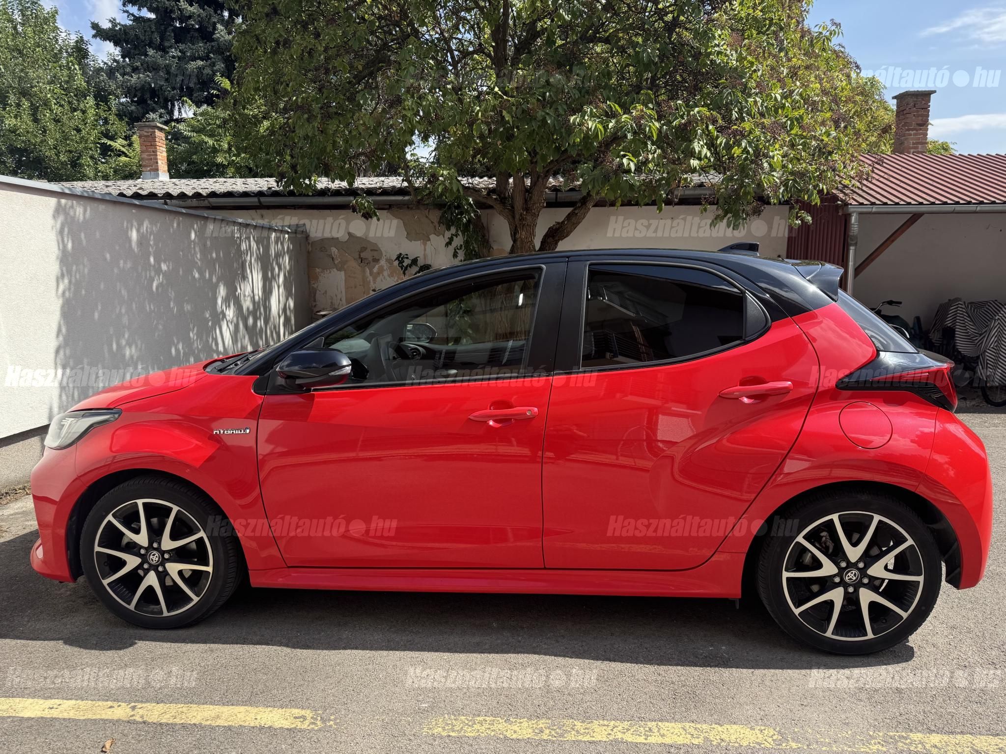 TOYOTA YARIS 2021/7 - 1