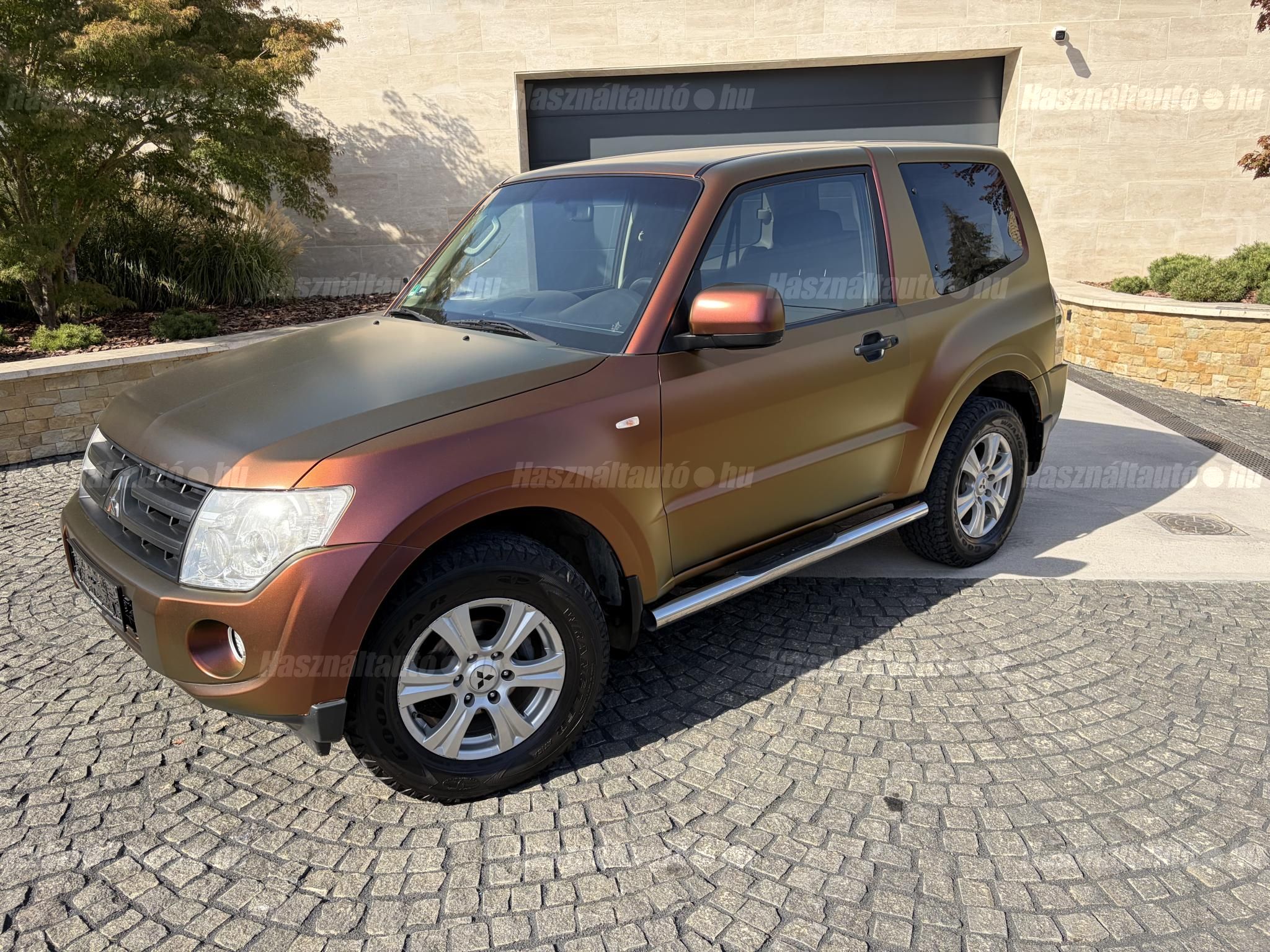 MITSUBISHI PAJERO 2014/6 - 1
