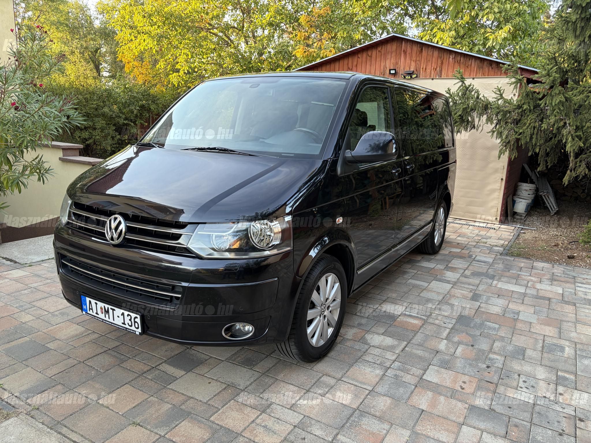 VOLKSWAGEN MULTIVAN 2011/5 - 1