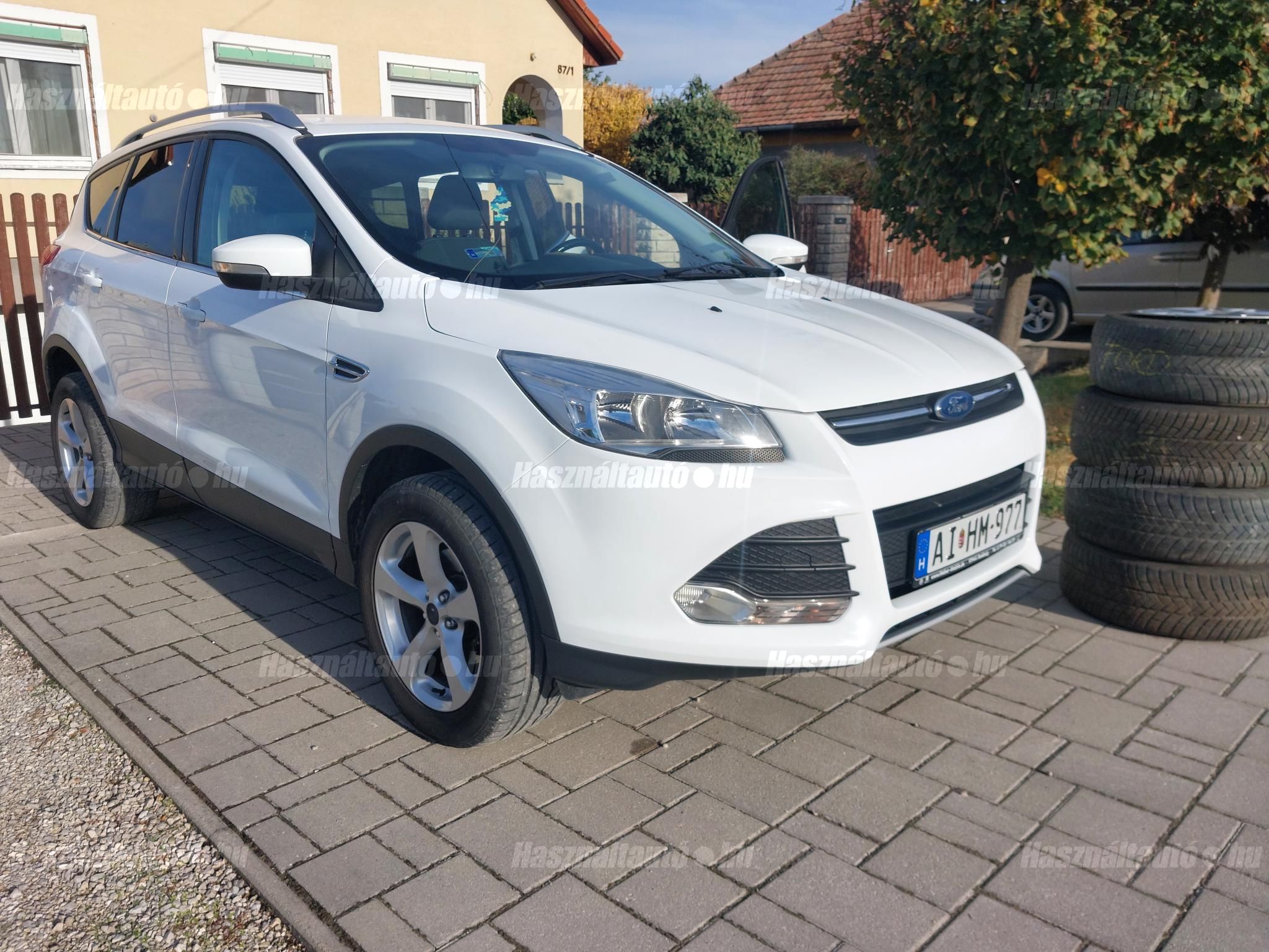 FORD KUGA 2016/9 - 1