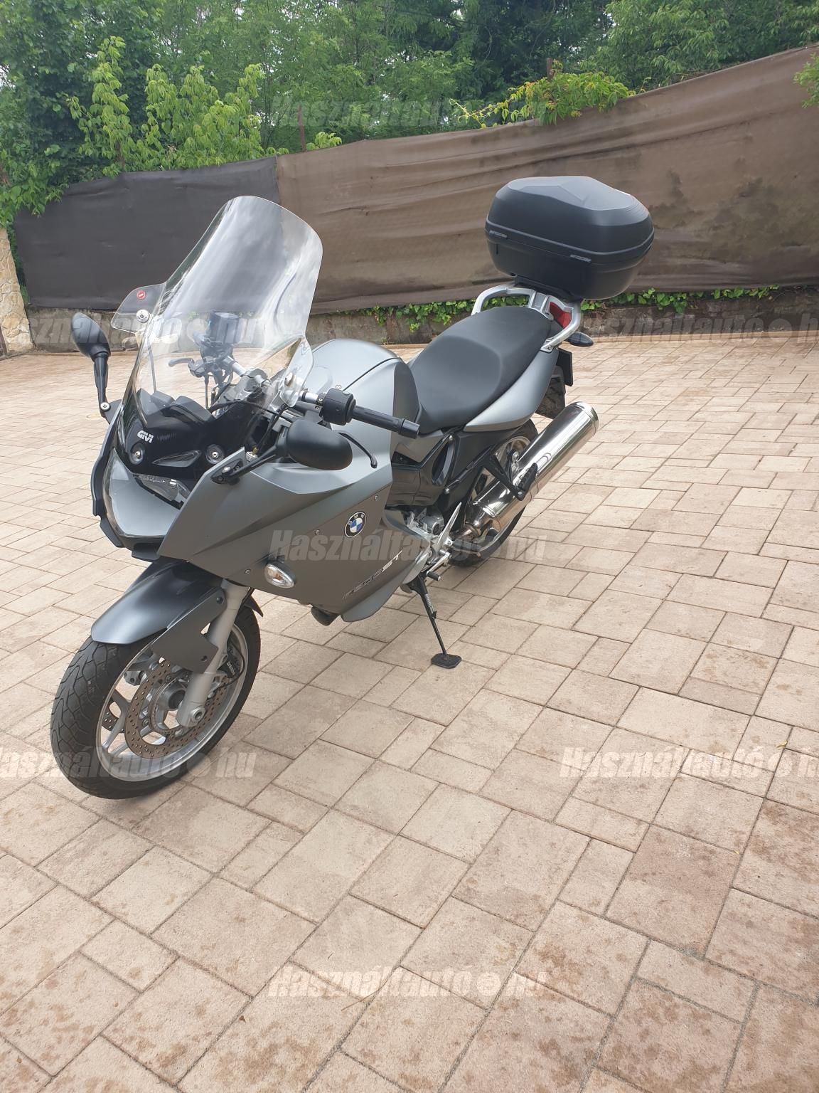 BMW F 800 ST 2008/9 - 1